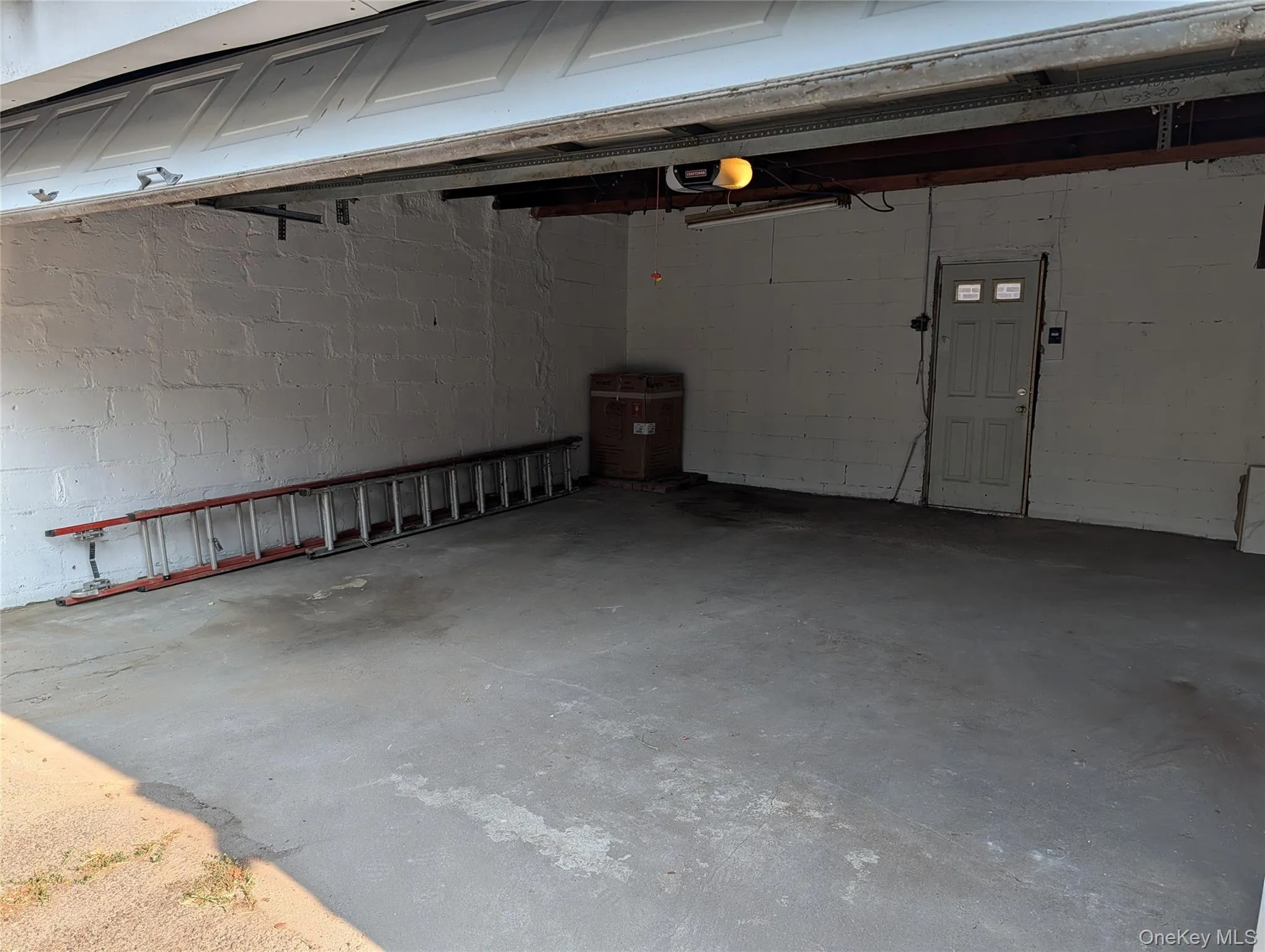 161-36 Grand Central Parkway, New York, NY, ,Commercial Lease,For Rent,Grand Central,0,1020823 161-36 Grand Central Parkway, New York, NY, ,Commercial Lease,For Rent,Grand Central,0,1020823