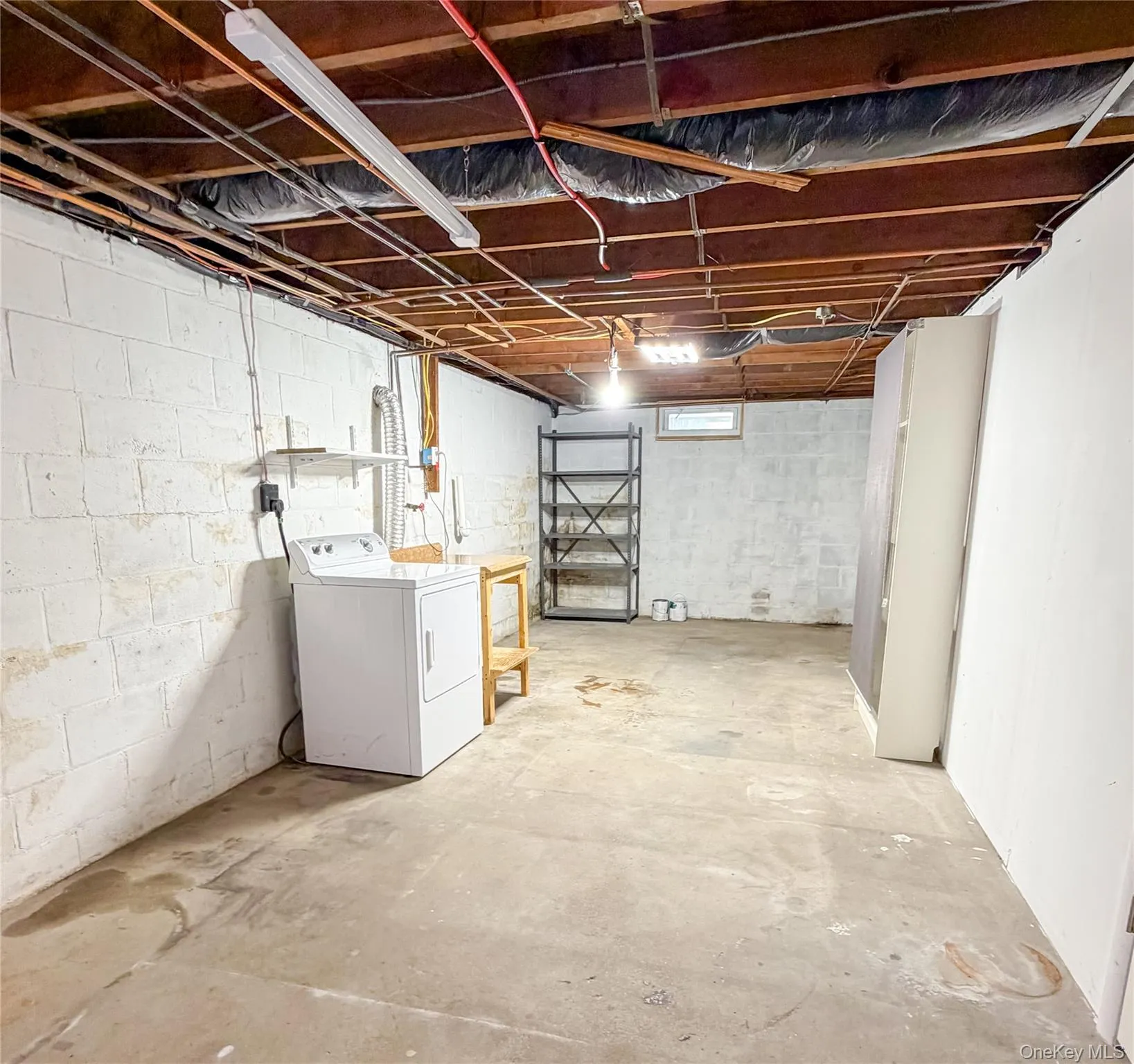 Basement - Laundry & Storage Basement - Laundry & Storage