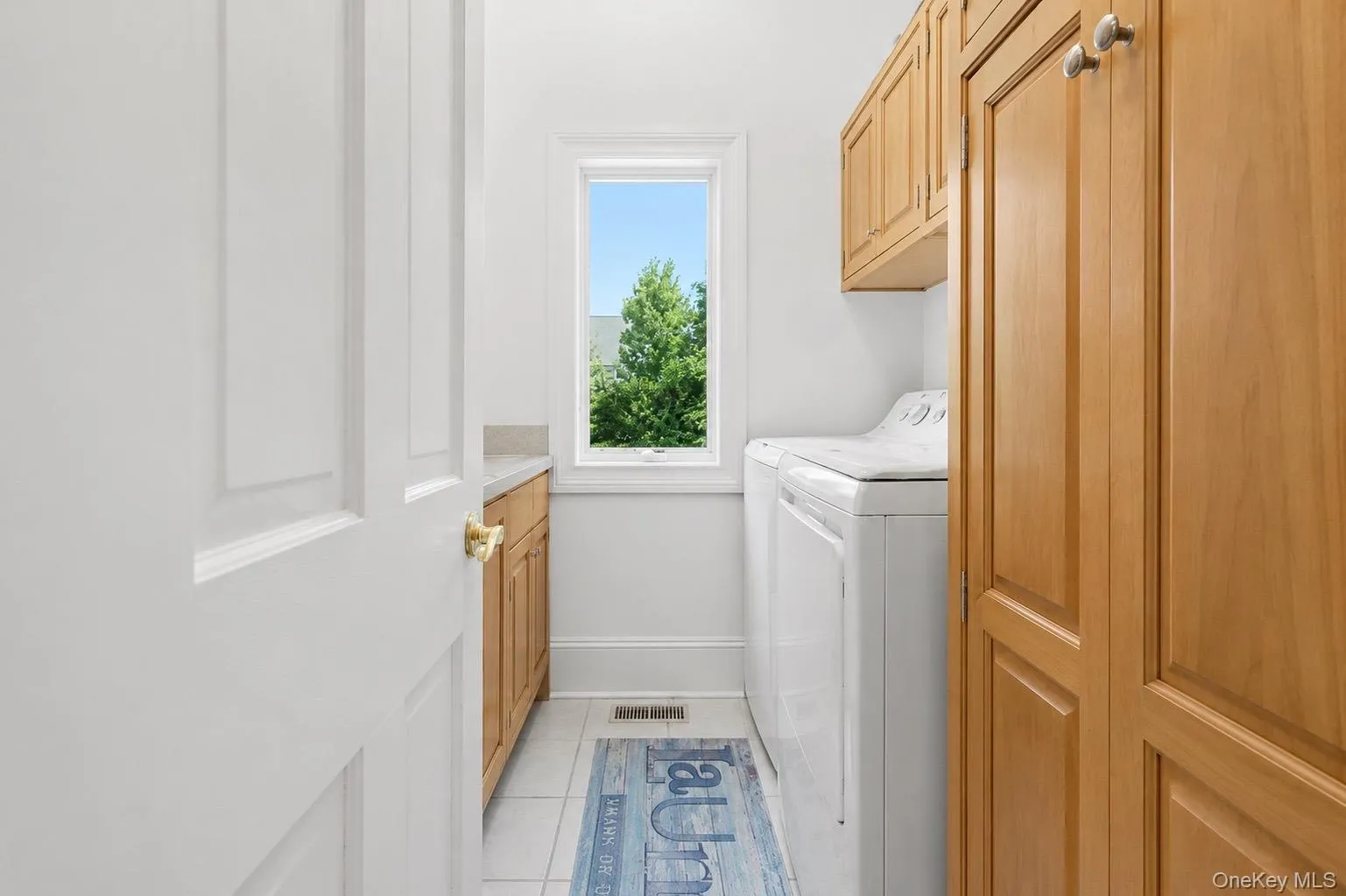 17 Oceanview Drive, Southampton, NY, 4 Bedrooms Bedrooms, 11 Rooms Rooms,4 BathroomsBathrooms,Residential Lease,For Rent,Oceanview,0,1020833 17 Oceanview Drive, Southampton, NY, 4 Bedrooms Bedrooms, 11 Rooms Rooms,4 BathroomsBathrooms,Residential Lease,For Rent,Oceanview,0,1020833