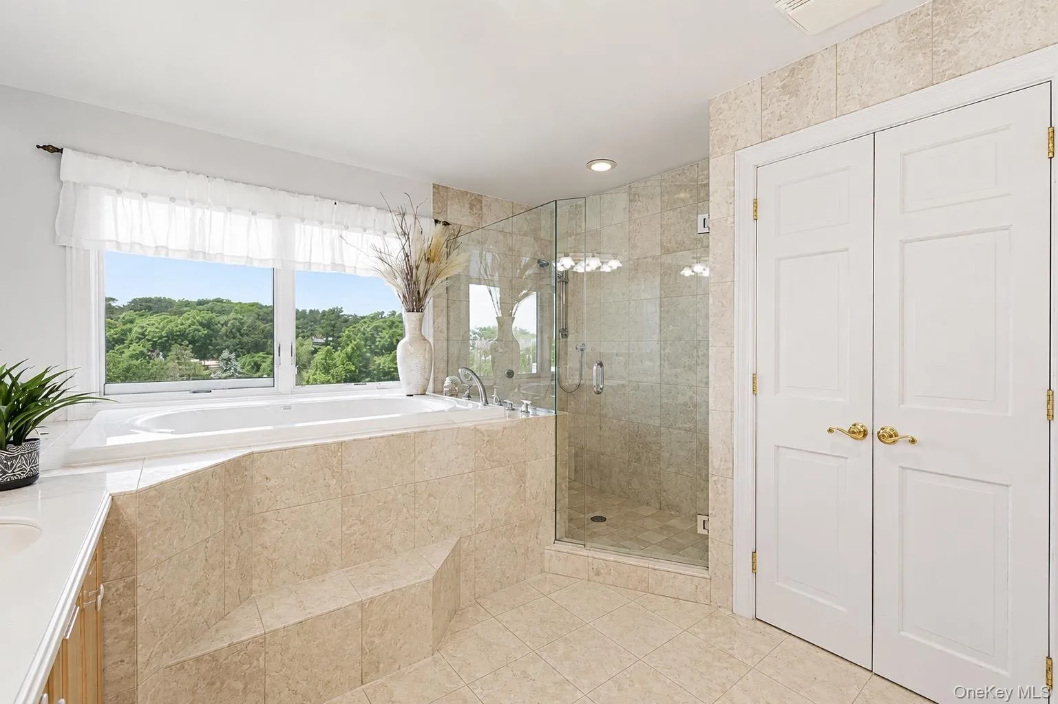 17 Oceanview Drive, Southampton, NY, 4 Bedrooms Bedrooms, 11 Rooms Rooms,4 BathroomsBathrooms,Residential Lease,For Rent,Oceanview,0,1020833 17 Oceanview Drive, Southampton, NY, 4 Bedrooms Bedrooms, 11 Rooms Rooms,4 BathroomsBathrooms,Residential Lease,For Rent,Oceanview,0,1020833
