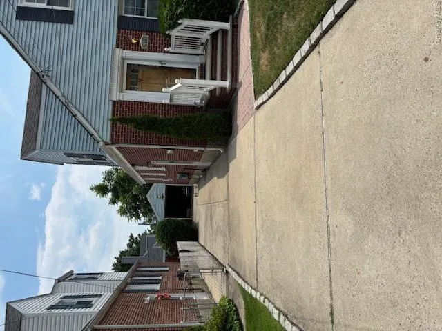 655 2nd Place, Hempstead, NY, 4 Bedrooms Bedrooms, 7 Rooms Rooms,2 BathroomsBathrooms,Residential,For Rent,2nd,0,1020836 655 2nd Place, Hempstead, NY, 4 Bedrooms Bedrooms, 7 Rooms Rooms,2 BathroomsBathrooms,Residential,For Rent,2nd,0,1020836