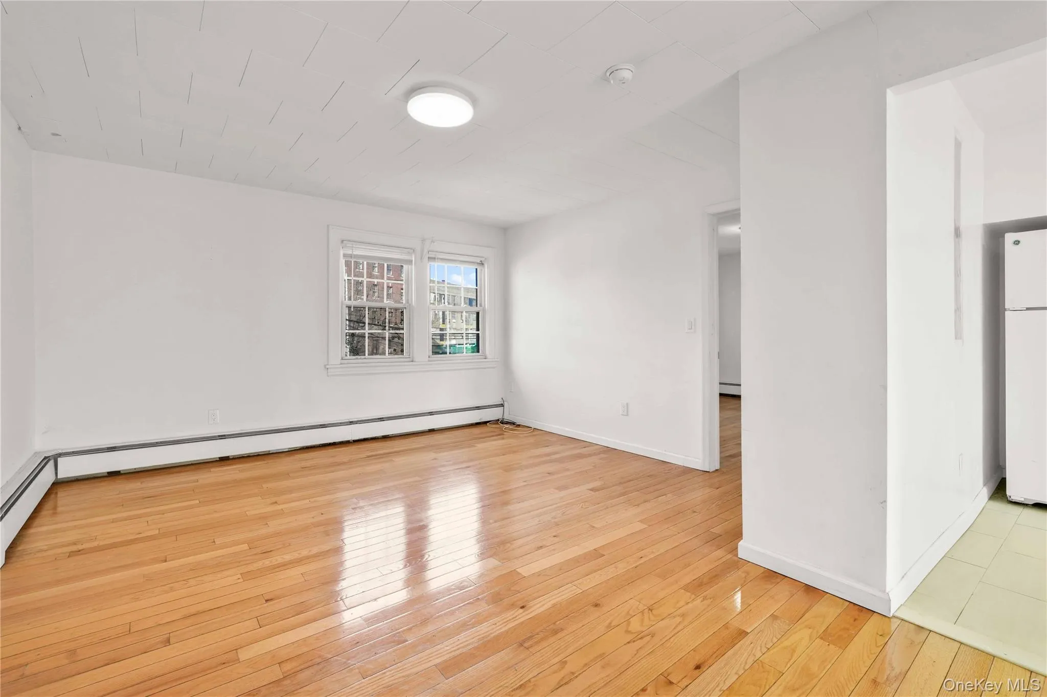43-45 Parsons Boulevard, New York, NY, 1 Bedroom Bedrooms, 4 Rooms Rooms,1 BathroomBathrooms,Residential Lease,For Rent,Parsons,0,1020840 43-45 Parsons Boulevard, New York, NY, 1 Bedroom Bedrooms, 4 Rooms Rooms,1 BathroomBathrooms,Residential Lease,For Rent,Parsons,0,1020840