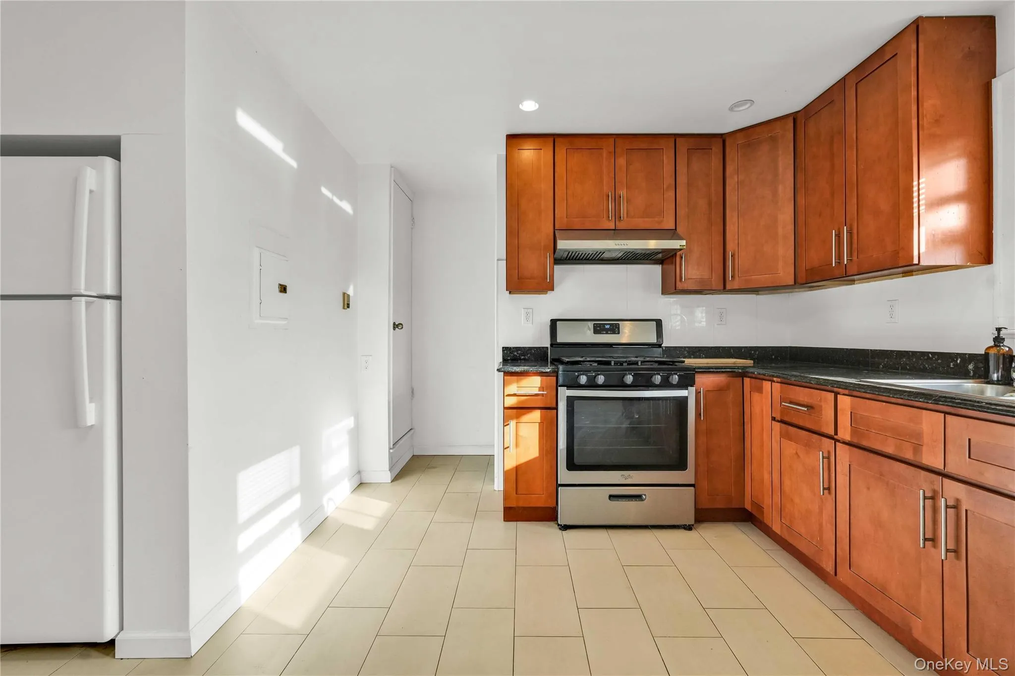 43-45 Parsons Boulevard, New York, NY, 1 Bedroom Bedrooms, 4 Rooms Rooms,1 BathroomBathrooms,Residential Lease,For Rent,Parsons,0,1020840 43-45 Parsons Boulevard, New York, NY, 1 Bedroom Bedrooms, 4 Rooms Rooms,1 BathroomBathrooms,Residential Lease,For Rent,Parsons,0,1020840