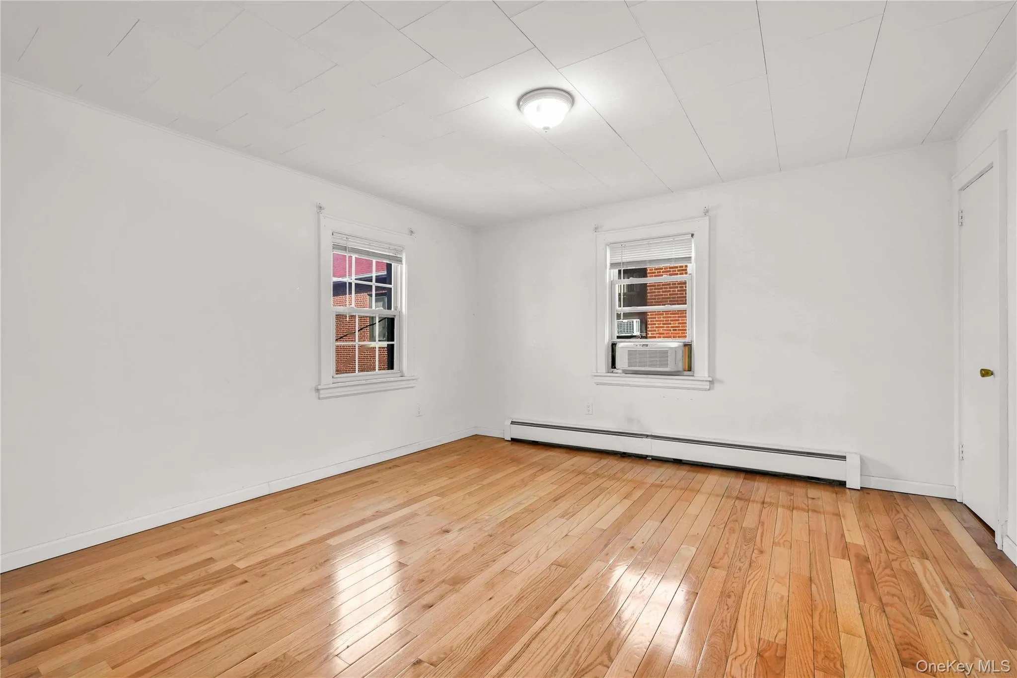 43-45 Parsons Boulevard, New York, NY, 1 Bedroom Bedrooms, 4 Rooms Rooms,1 BathroomBathrooms,Residential Lease,For Rent,Parsons,0,1020840 43-45 Parsons Boulevard, New York, NY, 1 Bedroom Bedrooms, 4 Rooms Rooms,1 BathroomBathrooms,Residential Lease,For Rent,Parsons,0,1020840