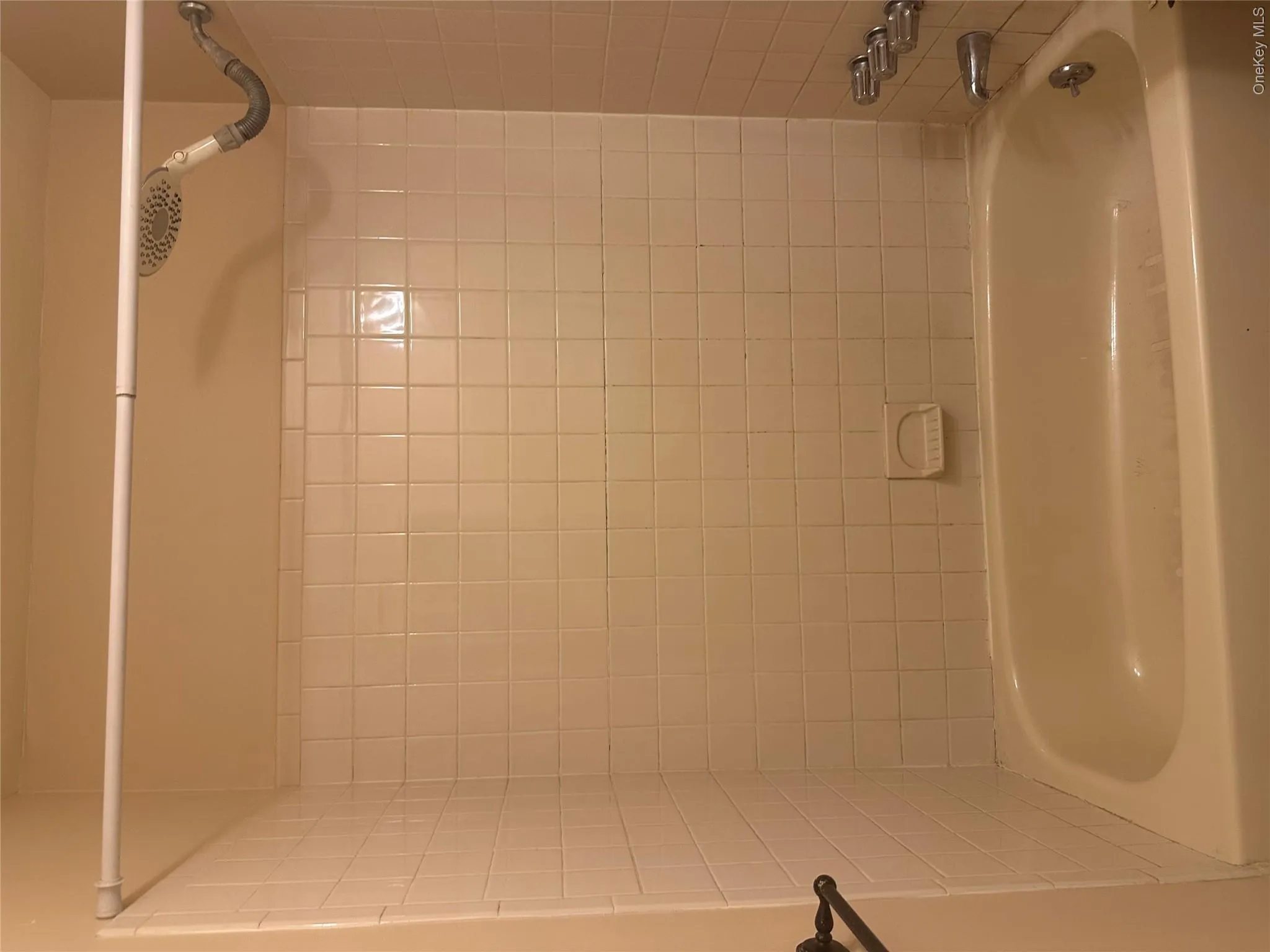 11 Lexington Hill, Monroe, NY, 2 Bedrooms Bedrooms, 5 Rooms Rooms,2 BathroomsBathrooms,Residential Lease,For Rent,Lexington,0,1020841 11 Lexington Hill, Monroe, NY, 2 Bedrooms Bedrooms, 5 Rooms Rooms,2 BathroomsBathrooms,Residential Lease,For Rent,Lexington,0,1020841