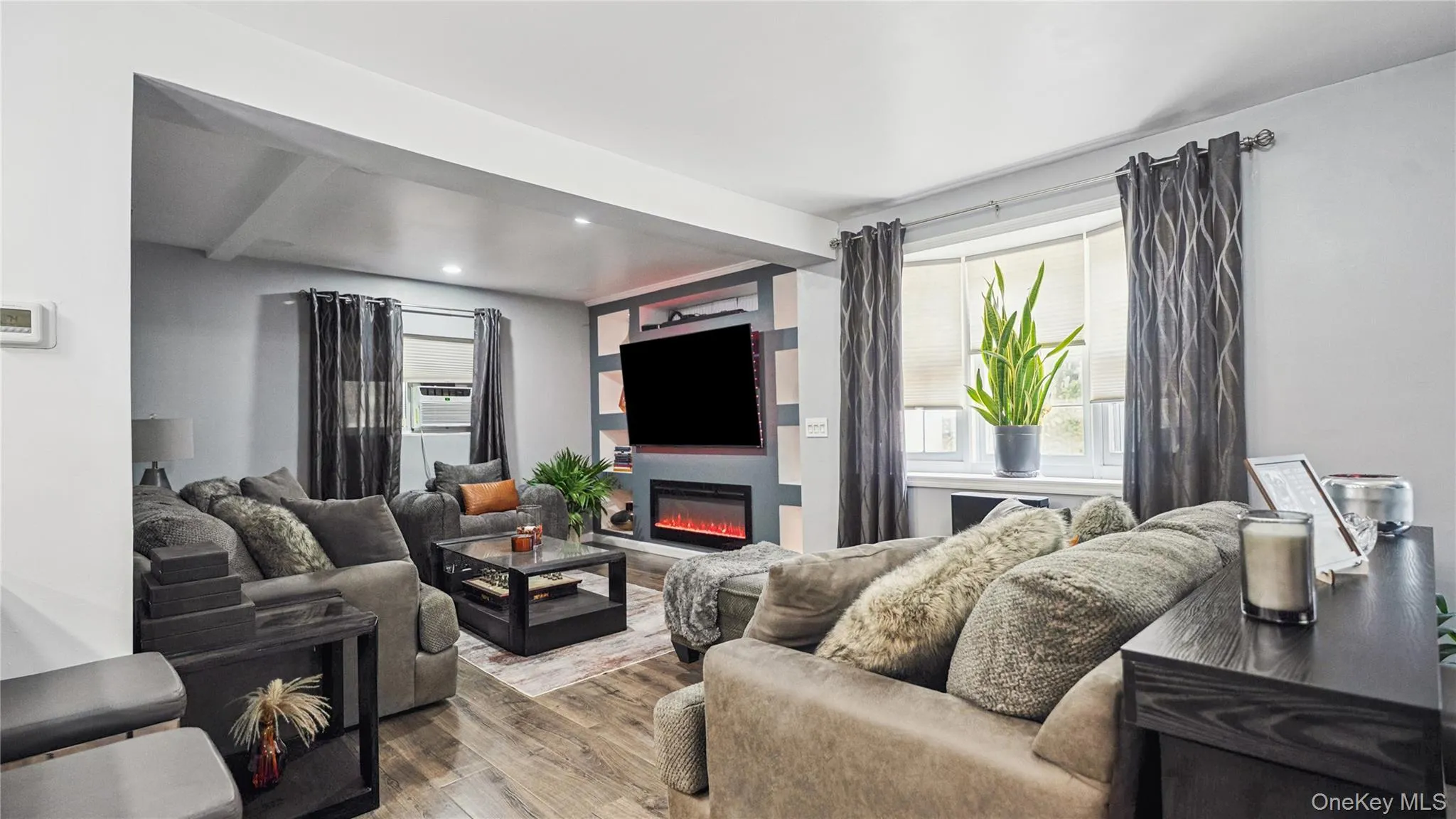 1634 Gardiner Drive, Islip, NY, 5 Bedrooms Bedrooms, 8 Rooms Rooms,2 BathroomsBathrooms,Residential,For Rent,Gardiner,0,1020844 1634 Gardiner Drive, Islip, NY, 5 Bedrooms Bedrooms, 8 Rooms Rooms,2 BathroomsBathrooms,Residential,For Rent,Gardiner,0,1020844