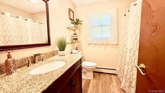 26 Robinwood Street, Brookhaven, NY, 3 Bedrooms Bedrooms, 6 Rooms Rooms,2 BathroomsBathrooms,Residential,For Rent,Robinwood,0,1020846 26 Robinwood Street, Brookhaven, NY, 3 Bedrooms Bedrooms, 6 Rooms Rooms,2 BathroomsBathrooms,Residential,For Rent,Robinwood,0,1020846