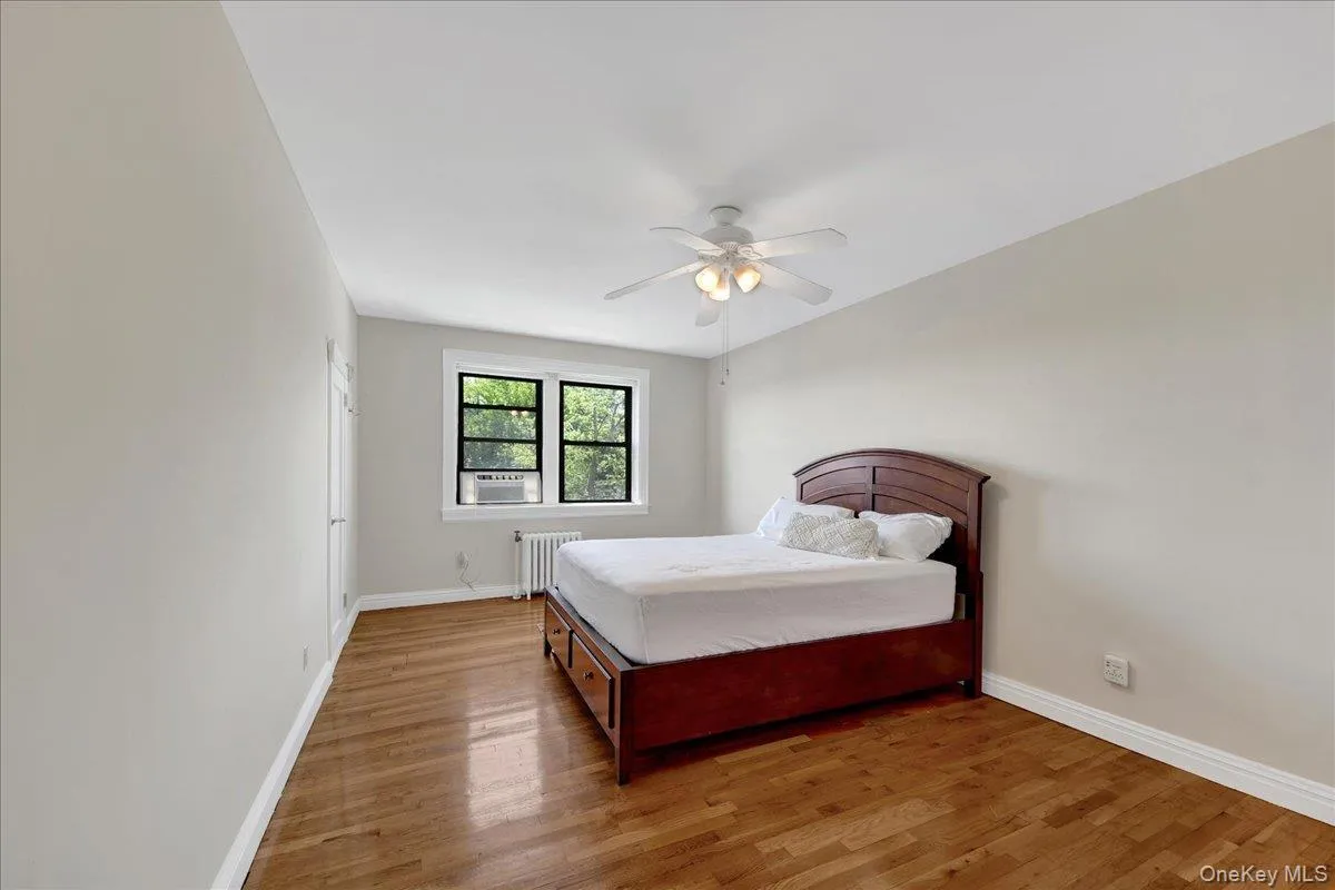 4784 Boston Post Road, Pelham, NY, 2 Bedrooms Bedrooms, 4 Rooms Rooms,1 BathroomBathrooms,Residential,For Rent,Boston Post,0,1020848 4784 Boston Post Road, Pelham, NY, 2 Bedrooms Bedrooms, 4 Rooms Rooms,1 BathroomBathrooms,Residential,For Rent,Boston Post,0,1020848