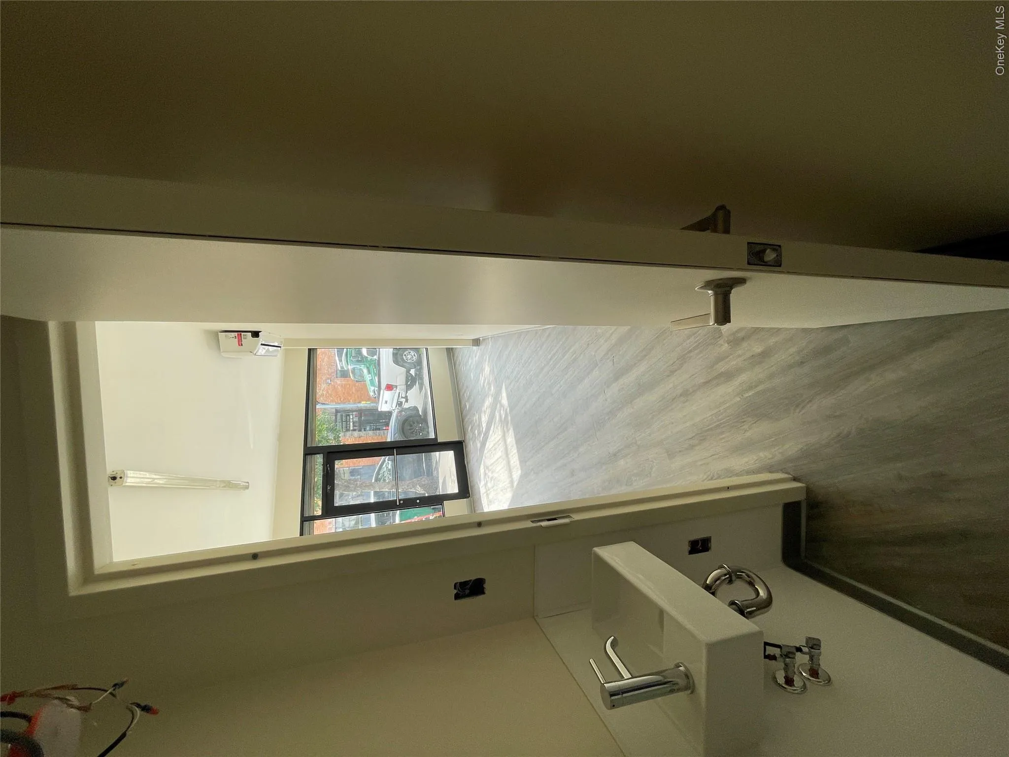 39-30B 61 Street, New York, NY, ,Commercial Lease,For Rent,61,0,1020854 39-30B 61 Street, New York, NY, ,Commercial Lease,For Rent,61,0,1020854