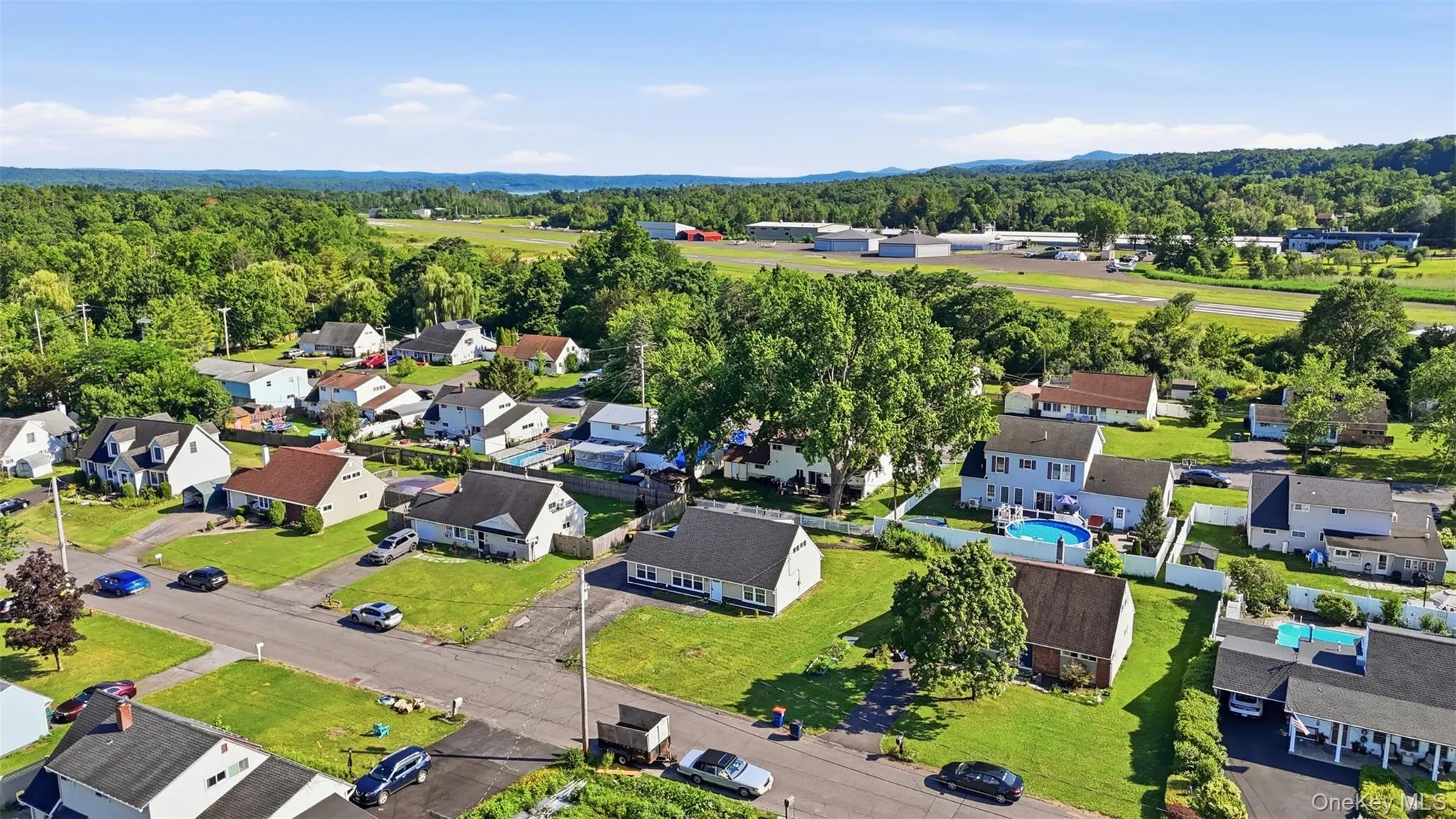 22 Jumping Brook Lane, Ulster, NY, 4 Bedrooms Bedrooms, 7 Rooms Rooms,2 BathroomsBathrooms,Residential,For Rent,Jumping Brook,0,1020855 22 Jumping Brook Lane, Ulster, NY, 4 Bedrooms Bedrooms, 7 Rooms Rooms,2 BathroomsBathrooms,Residential,For Rent,Jumping Brook,0,1020855
