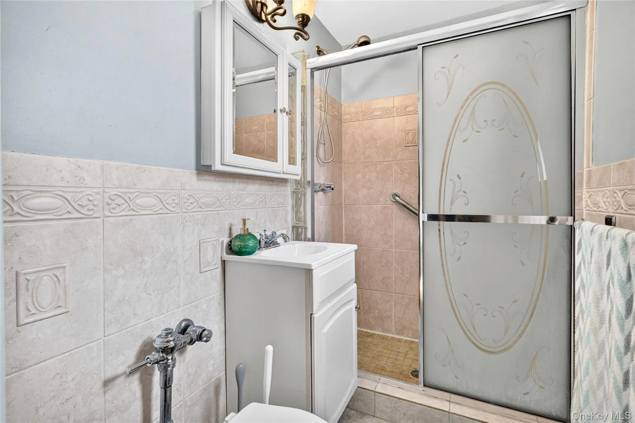 30 Fleetwood Avenue, Mount Vernon, NY, 3 Bedrooms Bedrooms, 7 Rooms Rooms,2 BathroomsBathrooms,Residential,For Rent,Fleetwood,0,1020857 30 Fleetwood Avenue, Mount Vernon, NY, 3 Bedrooms Bedrooms, 7 Rooms Rooms,2 BathroomsBathrooms,Residential,For Rent,Fleetwood,0,1020857