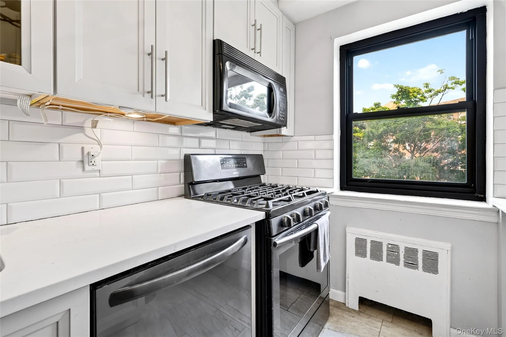 30 Fleetwood Avenue, Mount Vernon, NY, 3 Bedrooms Bedrooms, 7 Rooms Rooms,2 BathroomsBathrooms,Residential,For Rent,Fleetwood,0,1020857 30 Fleetwood Avenue, Mount Vernon, NY, 3 Bedrooms Bedrooms, 7 Rooms Rooms,2 BathroomsBathrooms,Residential,For Rent,Fleetwood,0,1020857