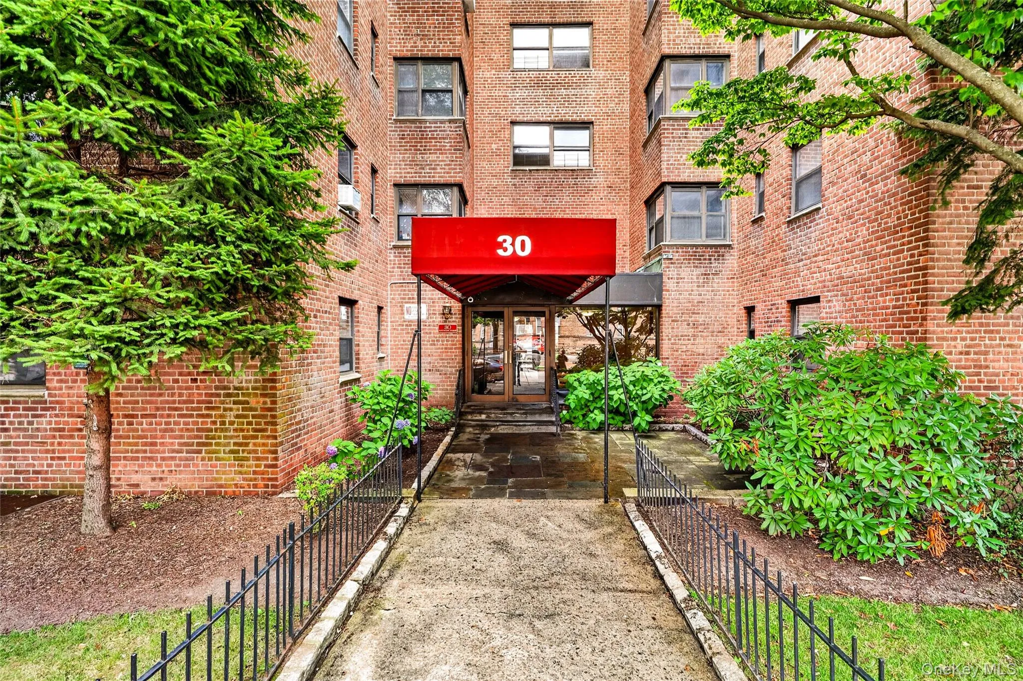 30 Fleetwood Avenue, Mount Vernon, NY, 3 Bedrooms Bedrooms, 7 Rooms Rooms,2 BathroomsBathrooms,Residential,For Rent,Fleetwood,0,1020857 30 Fleetwood Avenue, Mount Vernon, NY, 3 Bedrooms Bedrooms, 7 Rooms Rooms,2 BathroomsBathrooms,Residential,For Rent,Fleetwood,0,1020857