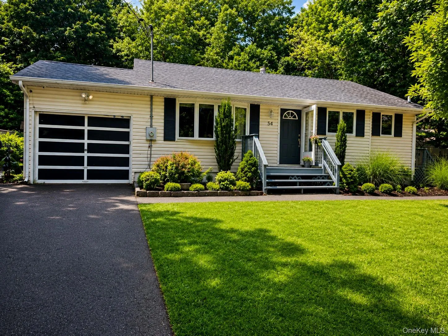 54 Capt Shankey Drive, Haverstraw, NY, 4 Bedrooms Bedrooms, 8 Rooms Rooms,2 BathroomsBathrooms,Residential,For Rent,Capt Shankey,0,1020858 54 Capt Shankey Drive, Haverstraw, NY, 4 Bedrooms Bedrooms, 8 Rooms Rooms,2 BathroomsBathrooms,Residential,For Rent,Capt Shankey,0,1020858