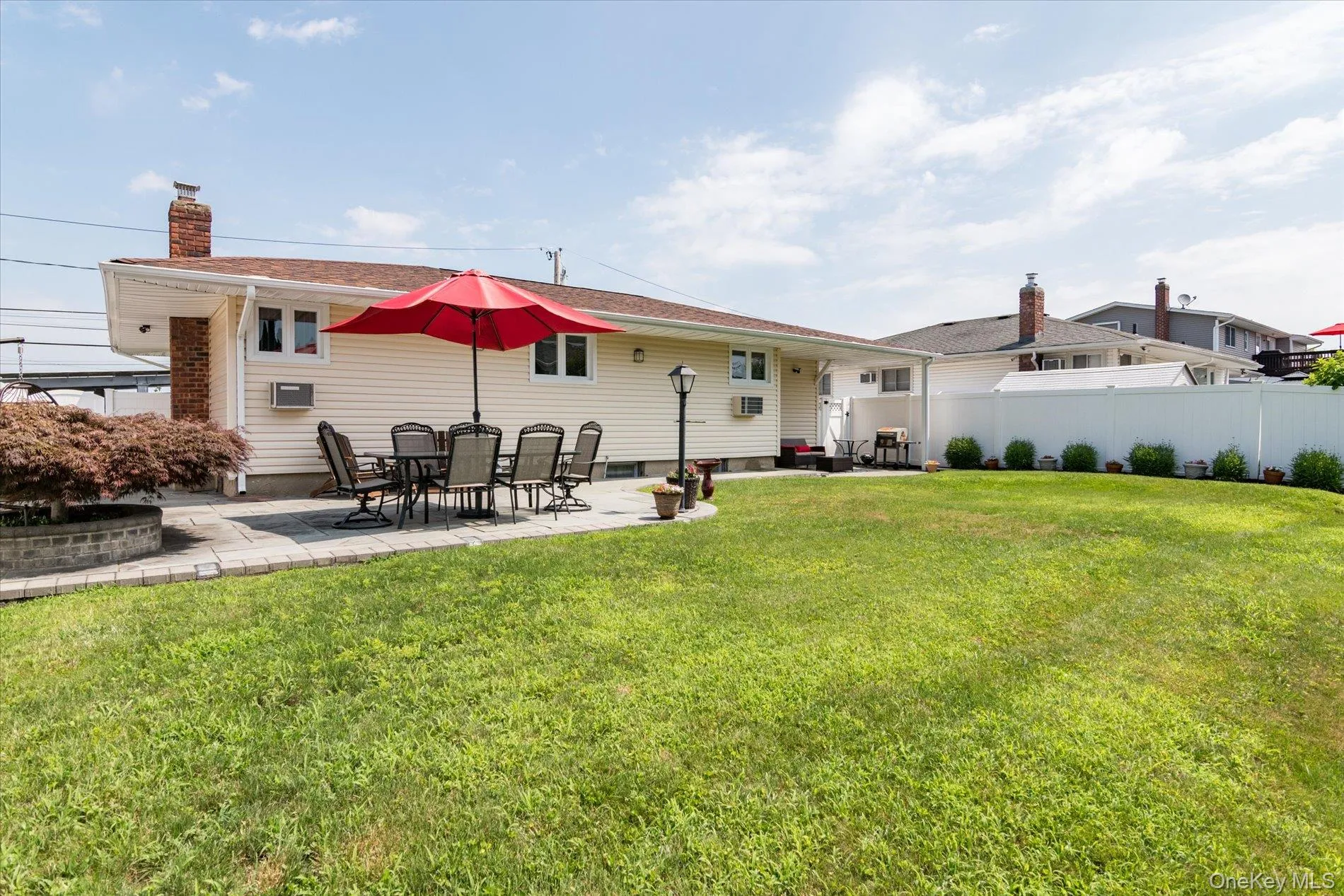 34 1st Avenue, Oyster Bay, NY, 3 Bedrooms Bedrooms, 6 Rooms Rooms,2 BathroomsBathrooms,Residential,For Rent,1st,0,1020868 34 1st Avenue, Oyster Bay, NY, 3 Bedrooms Bedrooms, 6 Rooms Rooms,2 BathroomsBathrooms,Residential,For Rent,1st,0,1020868