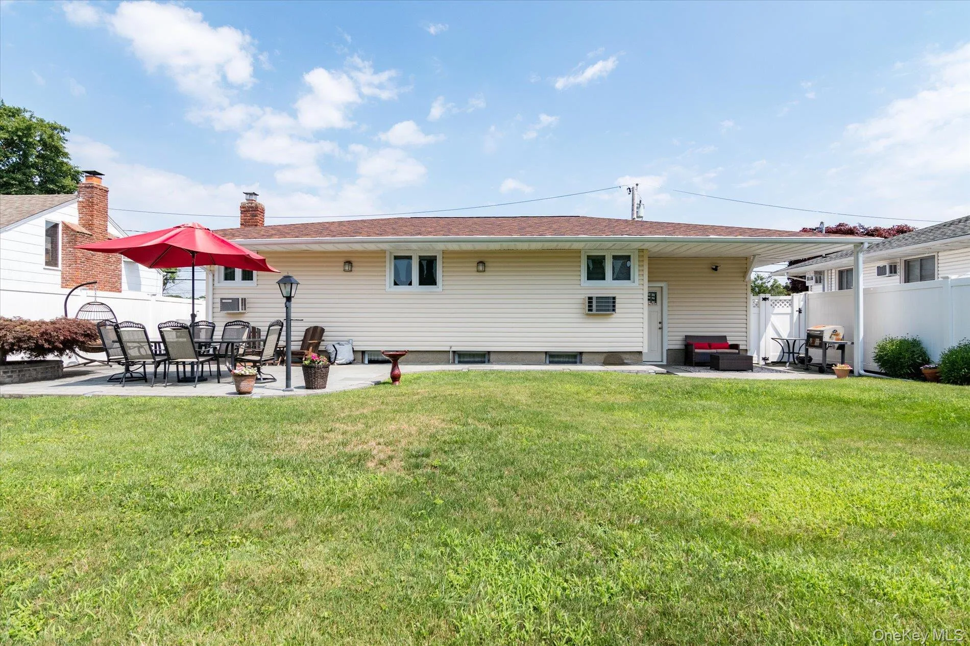 34 1st Avenue, Oyster Bay, NY, 3 Bedrooms Bedrooms, 6 Rooms Rooms,2 BathroomsBathrooms,Residential,For Rent,1st,0,1020868 34 1st Avenue, Oyster Bay, NY, 3 Bedrooms Bedrooms, 6 Rooms Rooms,2 BathroomsBathrooms,Residential,For Rent,1st,0,1020868