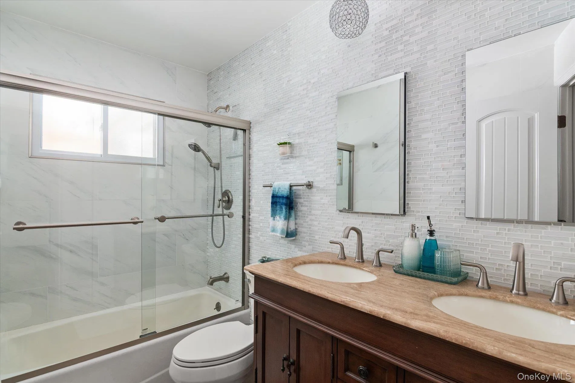 34 1st Avenue, Oyster Bay, NY, 3 Bedrooms Bedrooms, 6 Rooms Rooms,2 BathroomsBathrooms,Residential,For Rent,1st,0,1020868 34 1st Avenue, Oyster Bay, NY, 3 Bedrooms Bedrooms, 6 Rooms Rooms,2 BathroomsBathrooms,Residential,For Rent,1st,0,1020868
