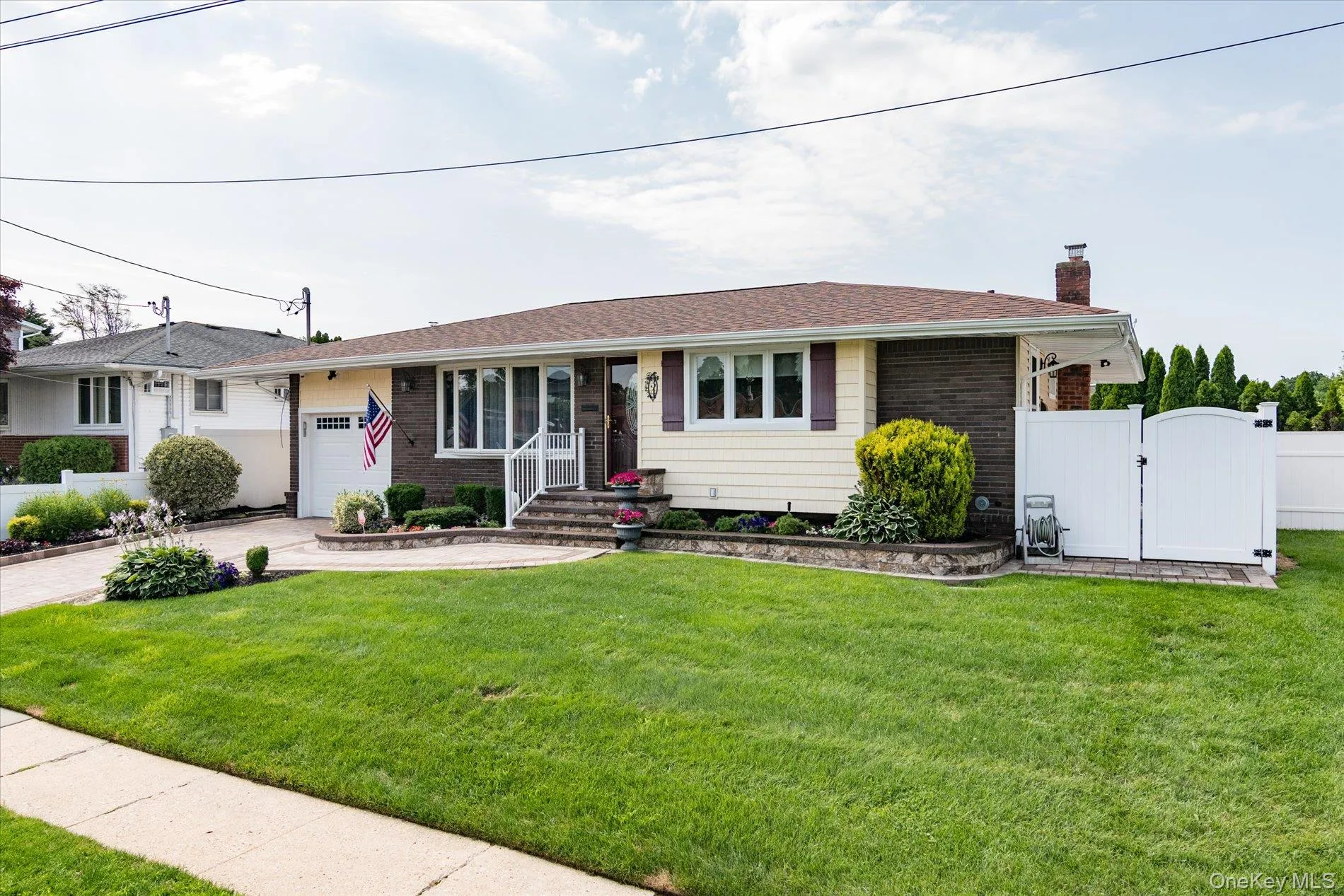 34 1st Avenue, Oyster Bay, NY, 3 Bedrooms Bedrooms, 6 Rooms Rooms,2 BathroomsBathrooms,Residential,For Rent,1st,0,1020868 34 1st Avenue, Oyster Bay, NY, 3 Bedrooms Bedrooms, 6 Rooms Rooms,2 BathroomsBathrooms,Residential,For Rent,1st,0,1020868