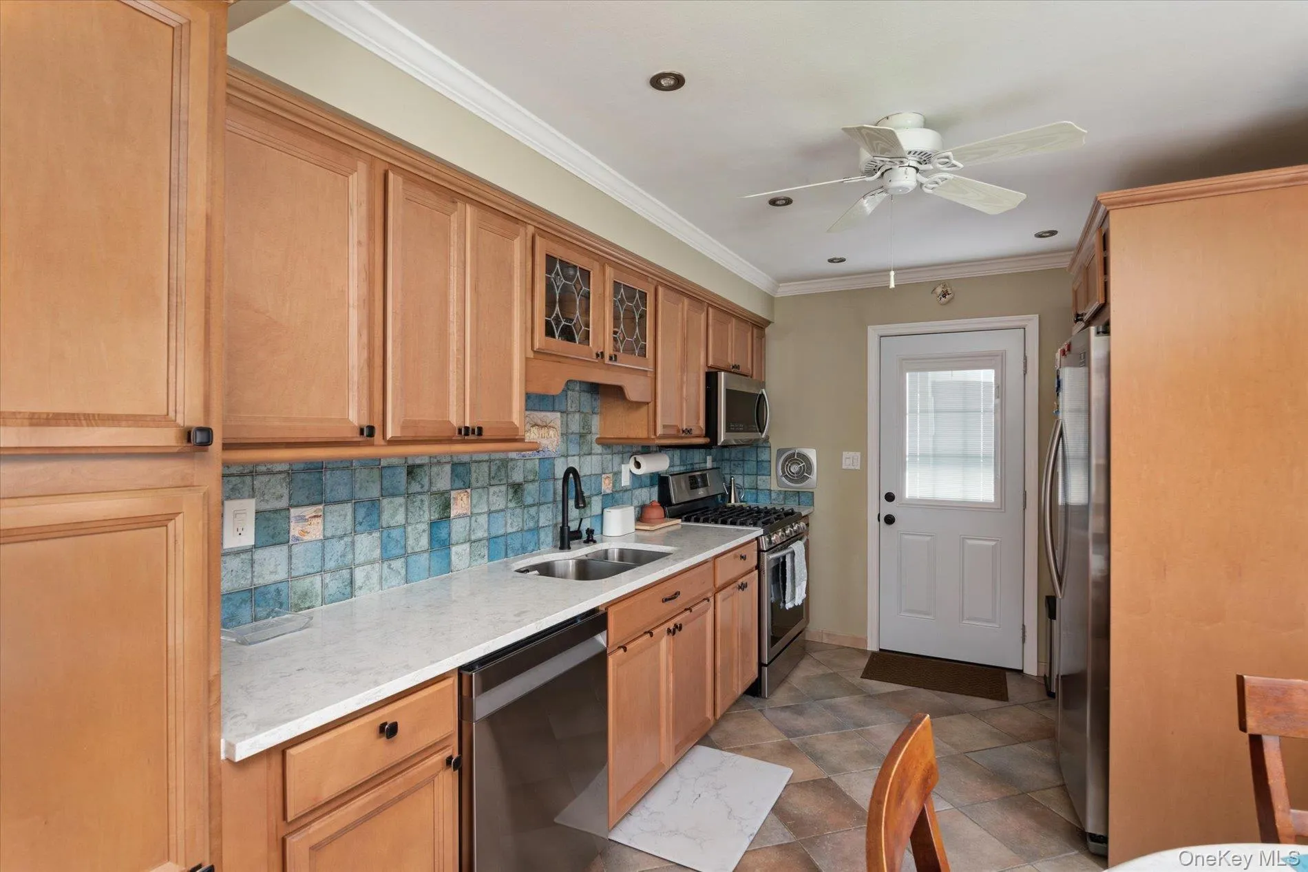 34 1st Avenue, Oyster Bay, NY, 3 Bedrooms Bedrooms, 6 Rooms Rooms,2 BathroomsBathrooms,Residential,For Rent,1st,0,1020868 34 1st Avenue, Oyster Bay, NY, 3 Bedrooms Bedrooms, 6 Rooms Rooms,2 BathroomsBathrooms,Residential,For Rent,1st,0,1020868