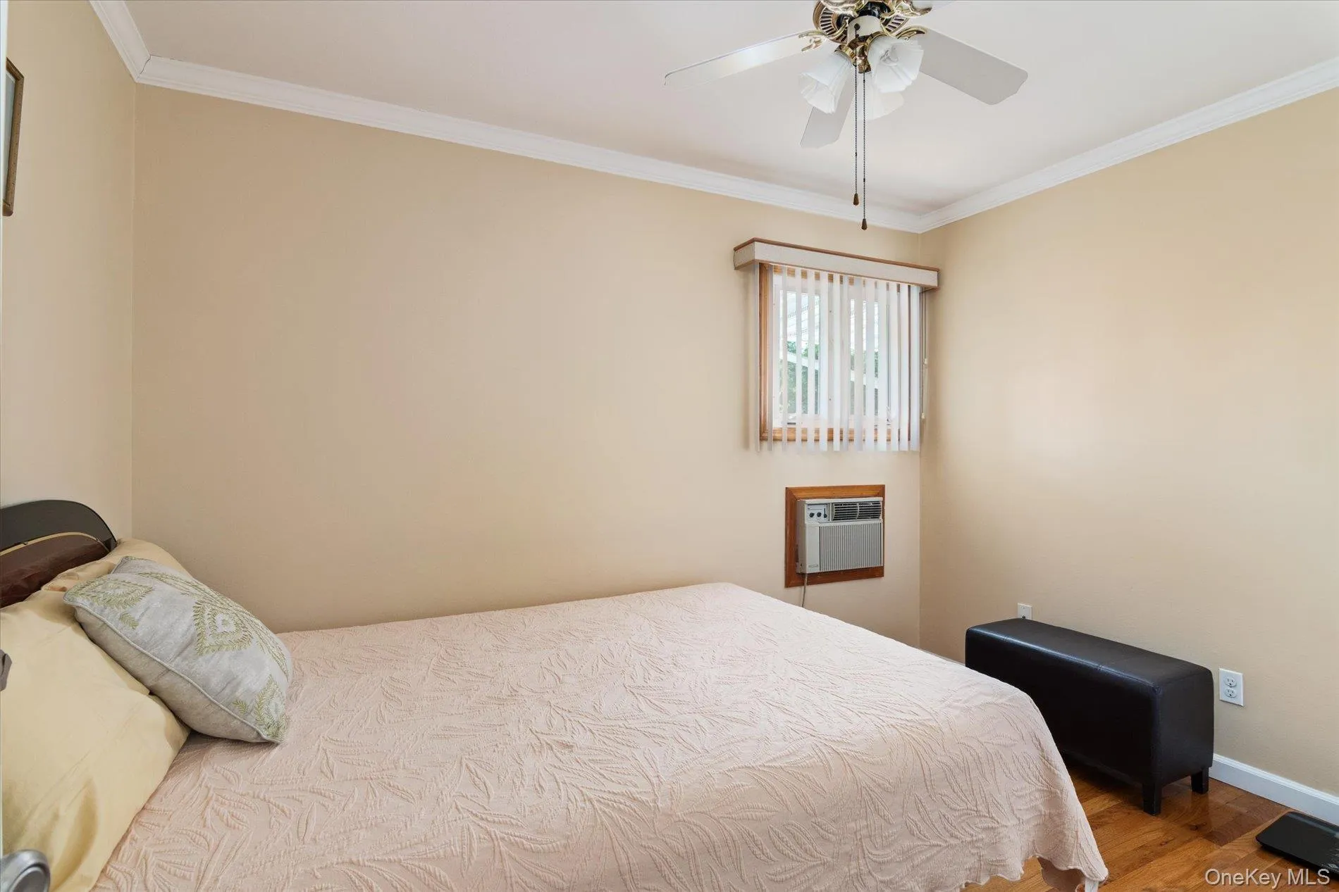 34 1st Avenue, Oyster Bay, NY, 3 Bedrooms Bedrooms, 6 Rooms Rooms,2 BathroomsBathrooms,Residential,For Rent,1st,0,1020868 34 1st Avenue, Oyster Bay, NY, 3 Bedrooms Bedrooms, 6 Rooms Rooms,2 BathroomsBathrooms,Residential,For Rent,1st,0,1020868