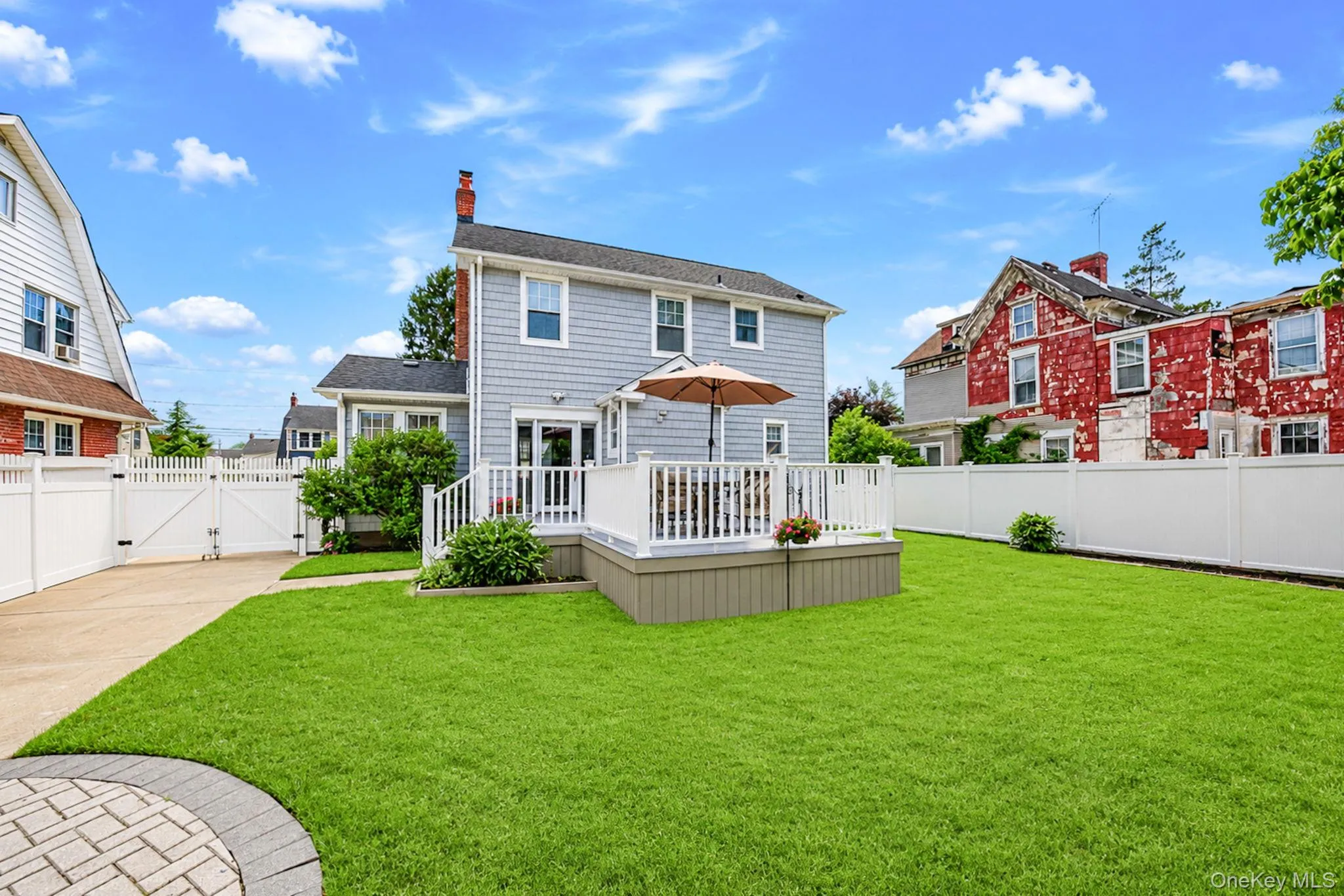 27 Hilbert Street, Hempstead, NY, 3 Bedrooms Bedrooms, 9 Rooms Rooms,1 BathroomBathrooms,Residential,For Rent,Hilbert,0,1020873 27 Hilbert Street, Hempstead, NY, 3 Bedrooms Bedrooms, 9 Rooms Rooms,1 BathroomBathrooms,Residential,For Rent,Hilbert,0,1020873