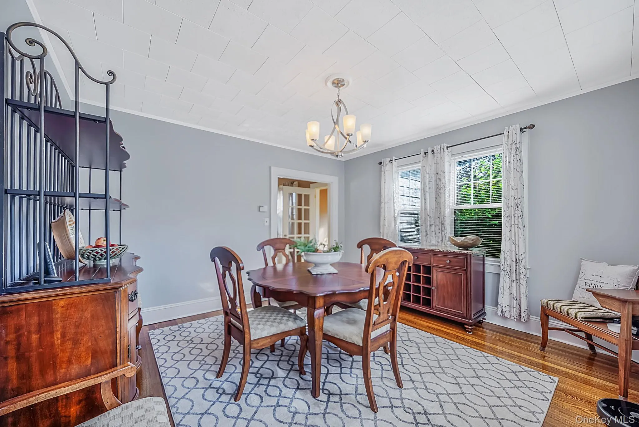 27 Hilbert Street, Hempstead, NY, 3 Bedrooms Bedrooms, 9 Rooms Rooms,1 BathroomBathrooms,Residential,For Rent,Hilbert,0,1020873 27 Hilbert Street, Hempstead, NY, 3 Bedrooms Bedrooms, 9 Rooms Rooms,1 BathroomBathrooms,Residential,For Rent,Hilbert,0,1020873