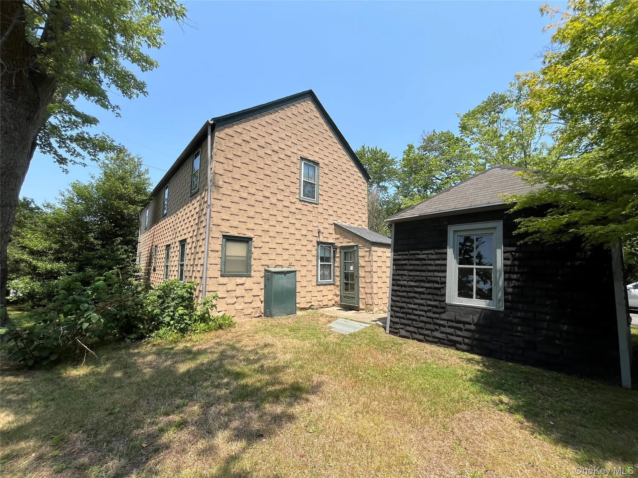 174 Railroad Avenue, Smithtown, NY, 3 Bedrooms Bedrooms, 5 Rooms Rooms,1 BathroomBathrooms,Residential,For Rent,Railroad,0,1020879 174 Railroad Avenue, Smithtown, NY, 3 Bedrooms Bedrooms, 5 Rooms Rooms,1 BathroomBathrooms,Residential,For Rent,Railroad,0,1020879