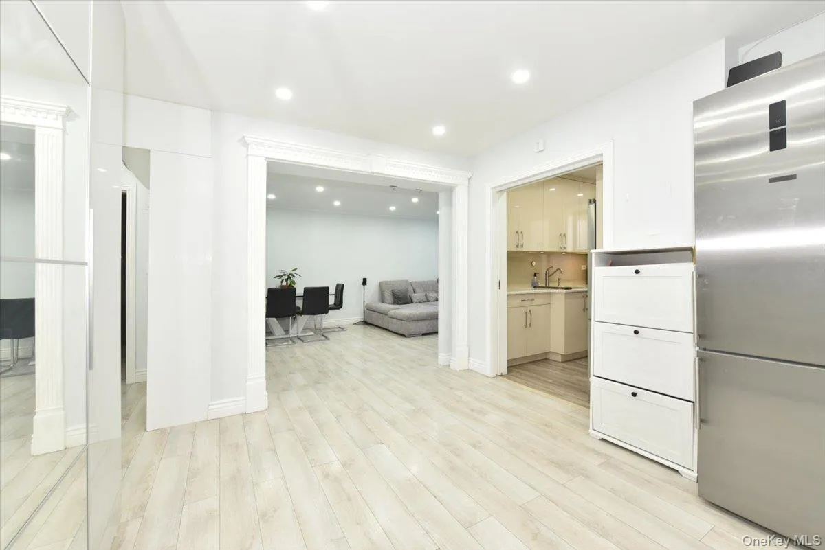 2680 19th Street, New York, NY, 2 Bedrooms Bedrooms, 4 Rooms Rooms,1 BathroomBathrooms,Residential,For Rent,19th,0,1020883 2680 19th Street, New York, NY, 2 Bedrooms Bedrooms, 4 Rooms Rooms,1 BathroomBathrooms,Residential,For Rent,19th,0,1020883
