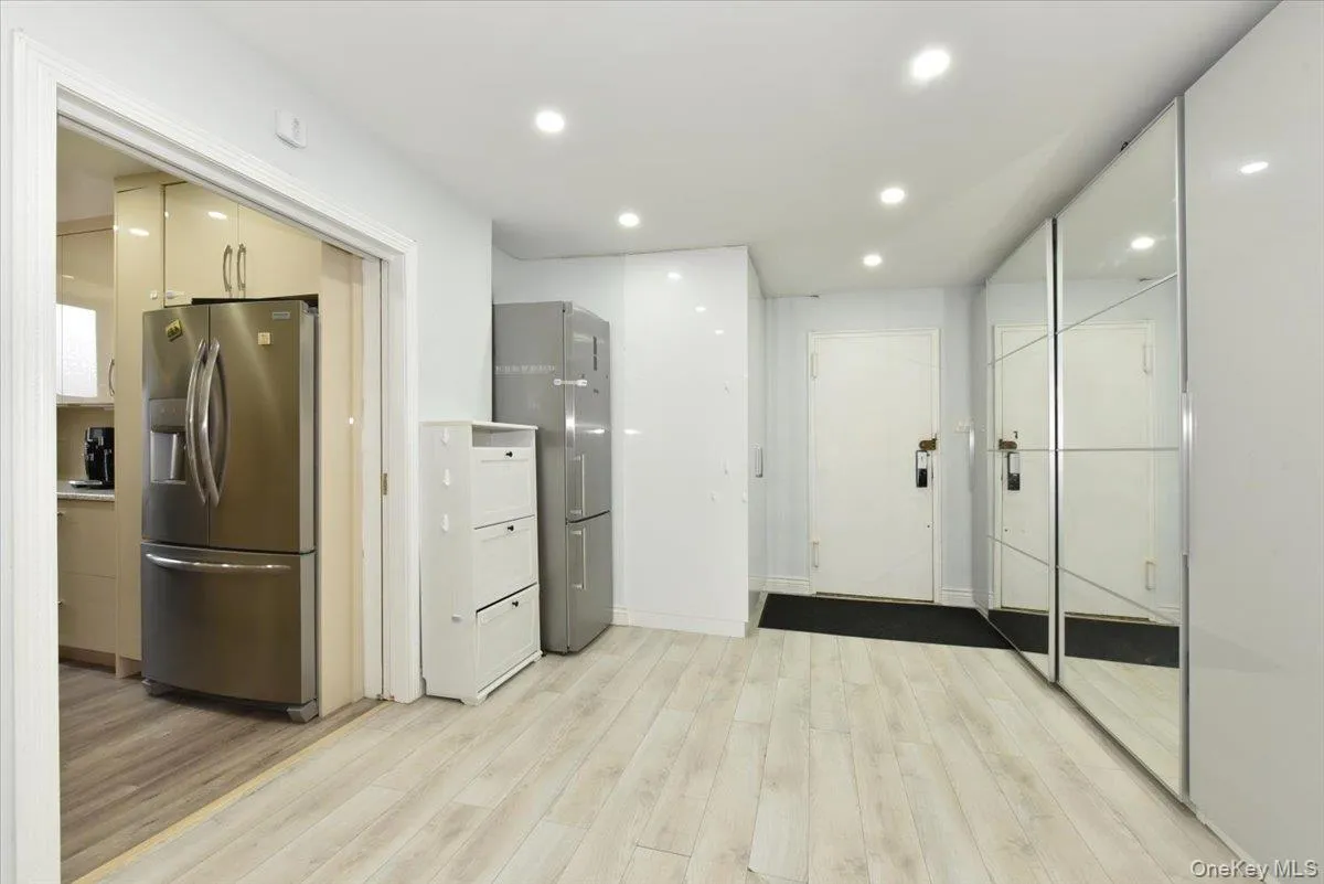 2680 19th Street, New York, NY, 2 Bedrooms Bedrooms, 4 Rooms Rooms,1 BathroomBathrooms,Residential,For Rent,19th,0,1020883 2680 19th Street, New York, NY, 2 Bedrooms Bedrooms, 4 Rooms Rooms,1 BathroomBathrooms,Residential,For Rent,19th,0,1020883