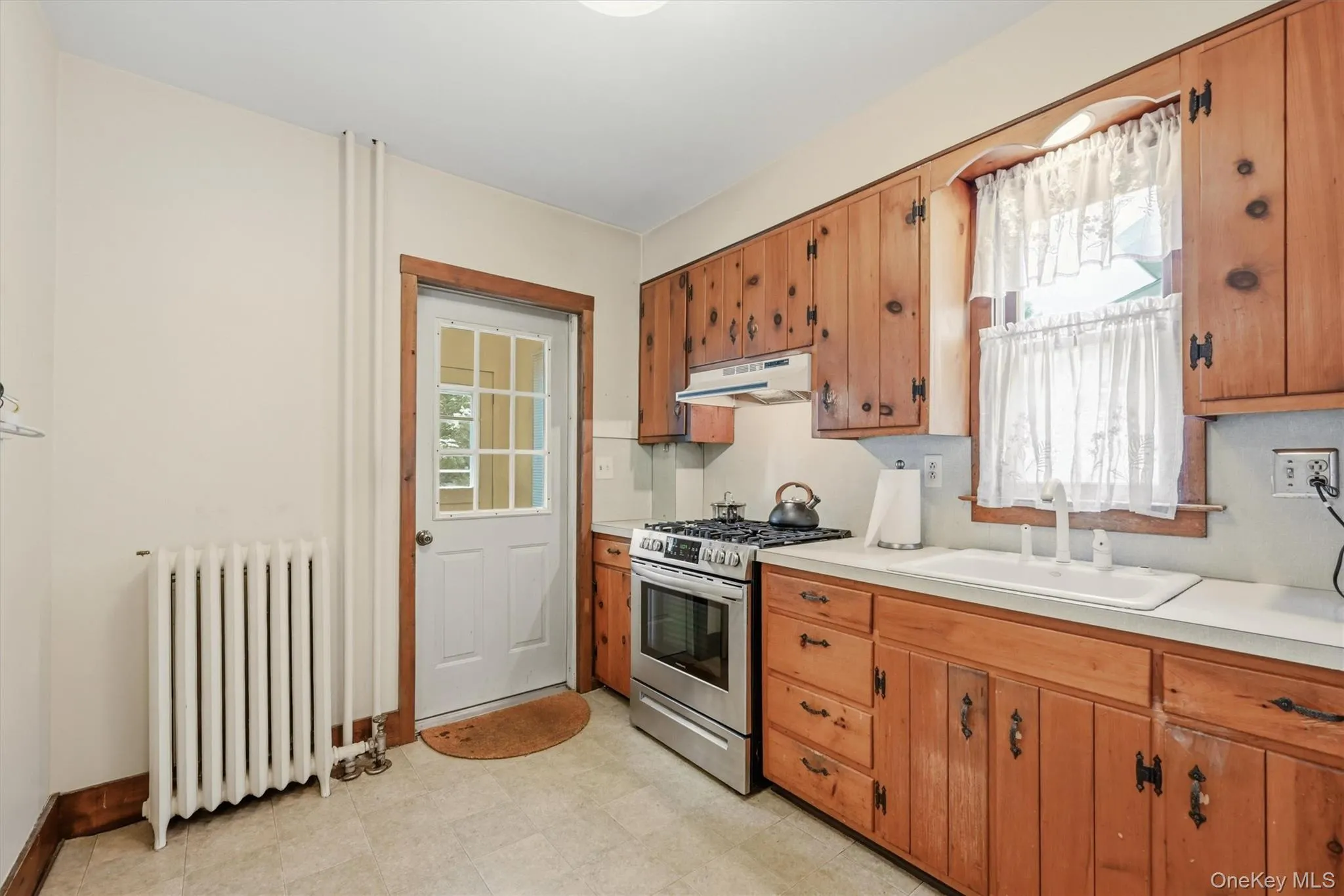 17 Kellogg Avenue, Port Jervis, NY, 3 Bedrooms Bedrooms, 6 Rooms Rooms,1 BathroomBathrooms,Residential,For Rent,Kellogg,0,1020884 17 Kellogg Avenue, Port Jervis, NY, 3 Bedrooms Bedrooms, 6 Rooms Rooms,1 BathroomBathrooms,Residential,For Rent,Kellogg,0,1020884