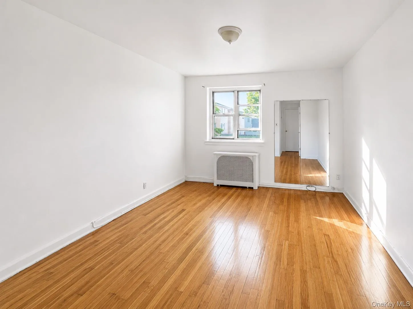 204-07 36th Avenue, New York, NY, 1 Bedroom Bedrooms, 4 Rooms Rooms,1 BathroomBathrooms,Residential,For Rent,36th,0,1020886 204-07 36th Avenue, New York, NY, 1 Bedroom Bedrooms, 4 Rooms Rooms,1 BathroomBathrooms,Residential,For Rent,36th,0,1020886