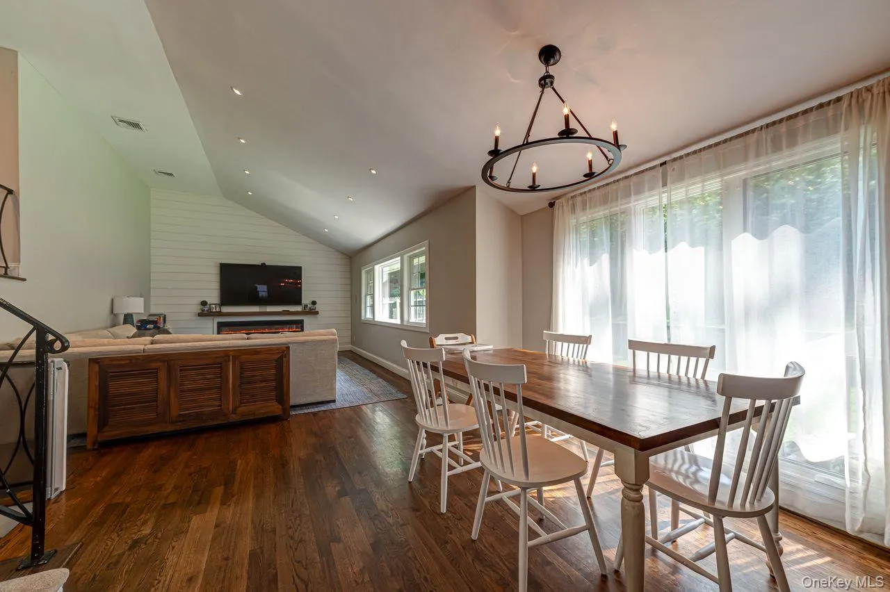Open plan feel Open plan feel