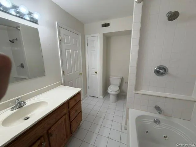 1403 Scarborough Drive, Southeast, NY, 2 Bedrooms Bedrooms, 6 Rooms Rooms,2 BathroomsBathrooms,Residential Lease,For Rent,Scarborough,0,1020898 1403 Scarborough Drive, Southeast, NY, 2 Bedrooms Bedrooms, 6 Rooms Rooms,2 BathroomsBathrooms,Residential Lease,For Rent,Scarborough,0,1020898