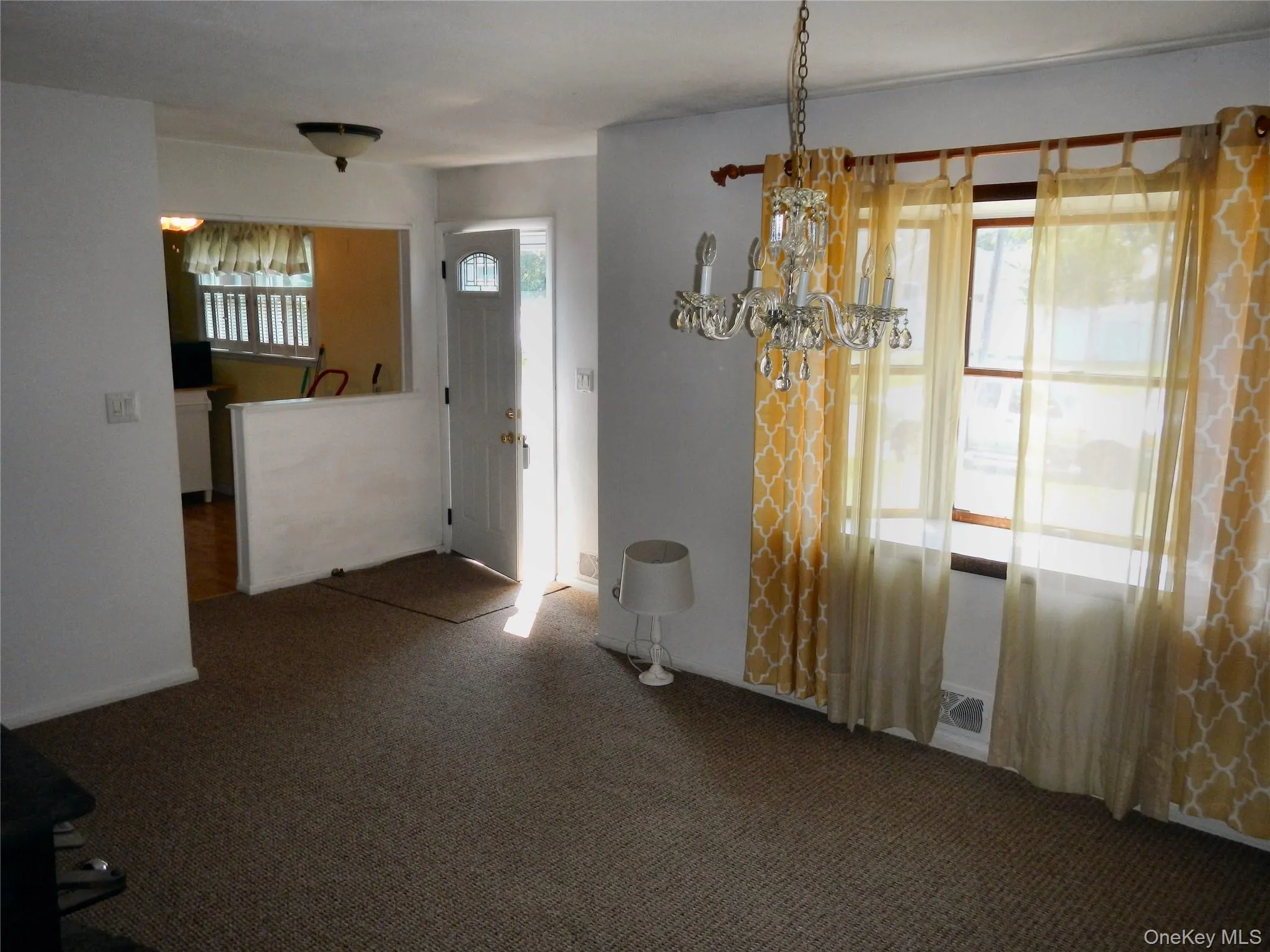 Living room or dining room Living room or dining room