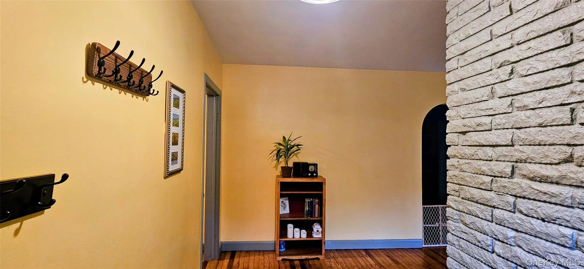 26 Reservoir Road, Lloyd, New York 12528, 3 Bedrooms Bedrooms, 9 Rooms Rooms,2 BathroomsBathrooms,Residential,For Rent,Reservoir,0,1020902 26 Reservoir Road, Lloyd, New York 12528, 3 Bedrooms Bedrooms, 9 Rooms Rooms,2 BathroomsBathrooms,Residential,For Rent,Reservoir,0,1020902