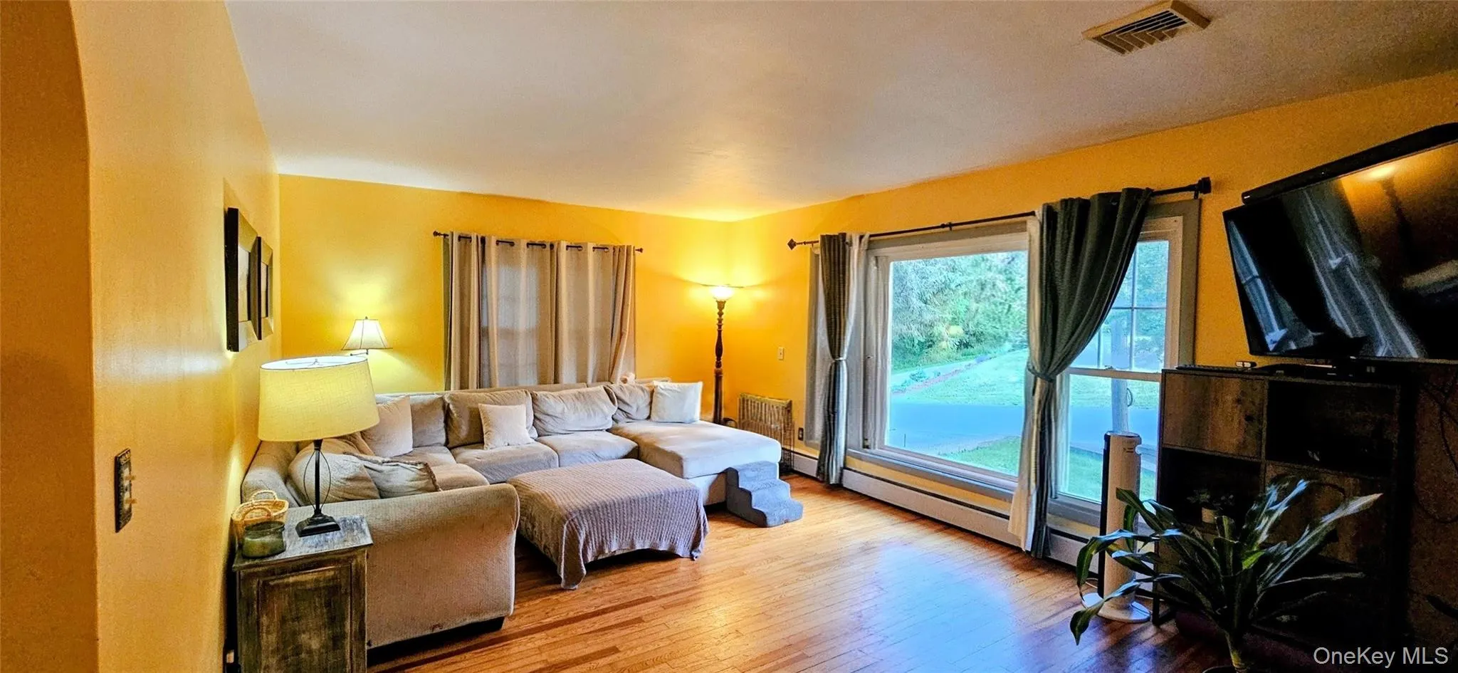 26 Reservoir Road, Lloyd, New York 12528, 3 Bedrooms Bedrooms, 9 Rooms Rooms,2 BathroomsBathrooms,Residential,For Rent,Reservoir,0,1020902 26 Reservoir Road, Lloyd, New York 12528, 3 Bedrooms Bedrooms, 9 Rooms Rooms,2 BathroomsBathrooms,Residential,For Rent,Reservoir,0,1020902