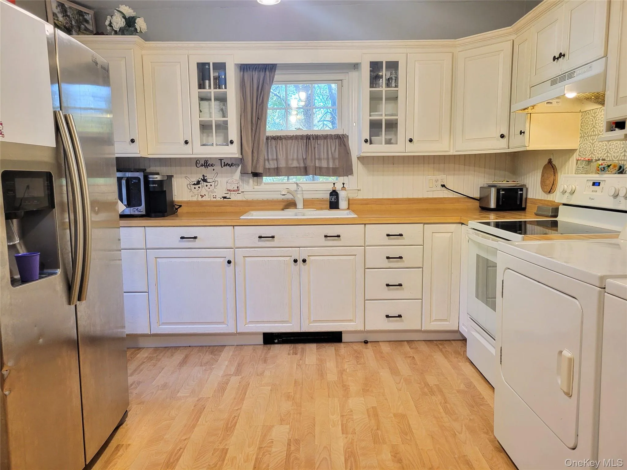 26 Reservoir Road, Lloyd, New York 12528, 3 Bedrooms Bedrooms, 9 Rooms Rooms,2 BathroomsBathrooms,Residential,For Rent,Reservoir,0,1020902 26 Reservoir Road, Lloyd, New York 12528, 3 Bedrooms Bedrooms, 9 Rooms Rooms,2 BathroomsBathrooms,Residential,For Rent,Reservoir,0,1020902