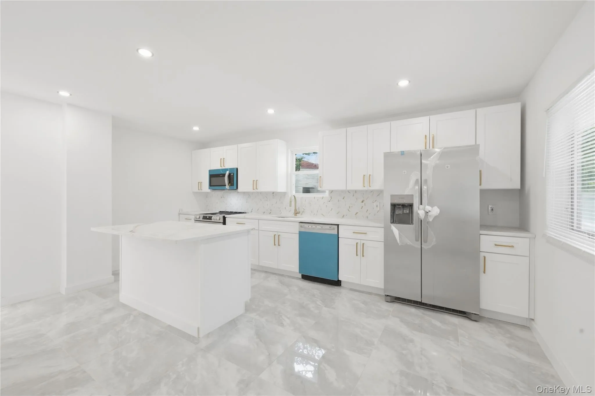 153-20 119th Road, New York, NY, 4 Bedrooms Bedrooms, 10 Rooms Rooms,4 BathroomsBathrooms,Residential,For Rent,119th,0,1020904 153-20 119th Road, New York, NY, 4 Bedrooms Bedrooms, 10 Rooms Rooms,4 BathroomsBathrooms,Residential,For Rent,119th,0,1020904