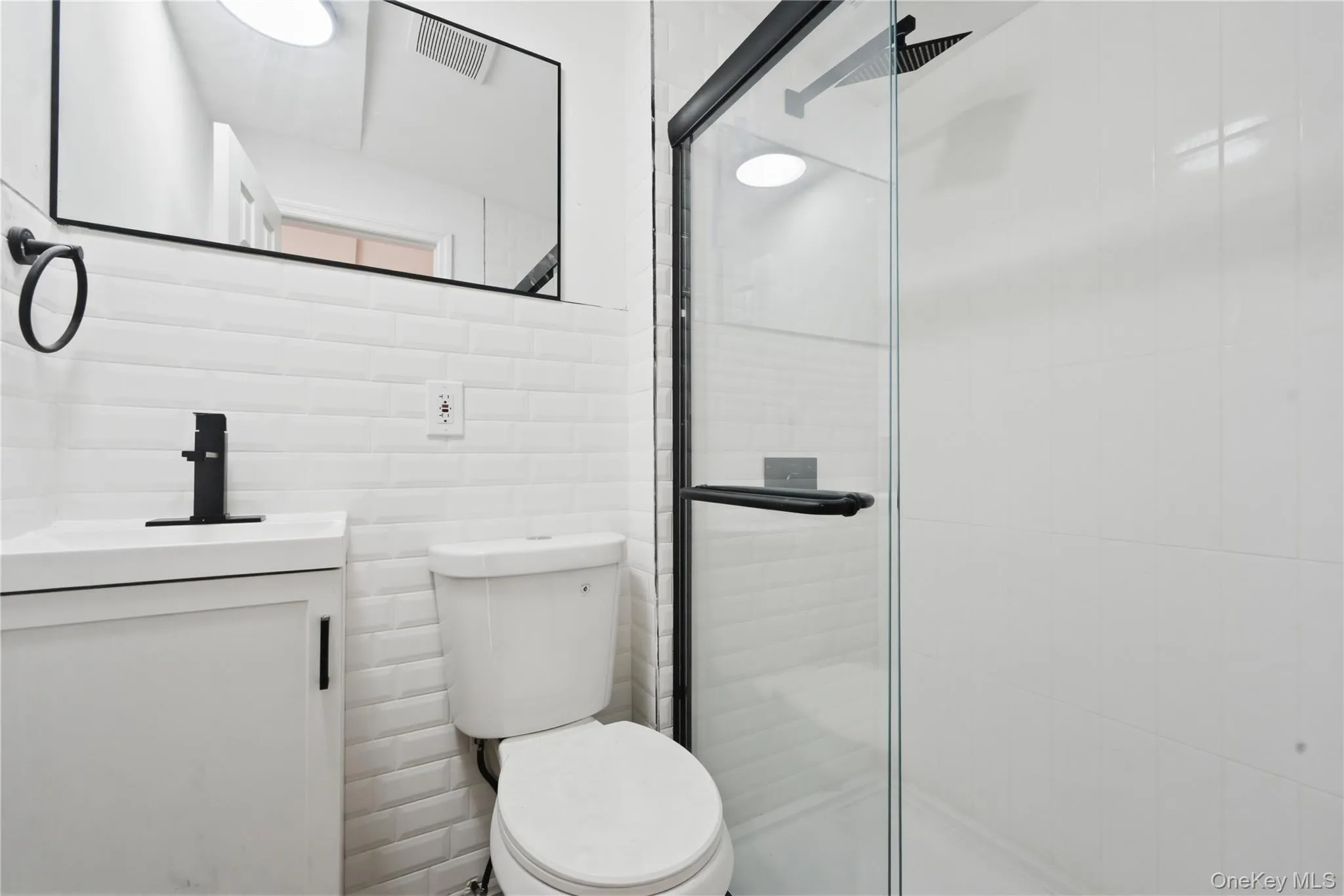 153-20 119th Road, New York, NY, 4 Bedrooms Bedrooms, 10 Rooms Rooms,4 BathroomsBathrooms,Residential,For Rent,119th,0,1020904 153-20 119th Road, New York, NY, 4 Bedrooms Bedrooms, 10 Rooms Rooms,4 BathroomsBathrooms,Residential,For Rent,119th,0,1020904