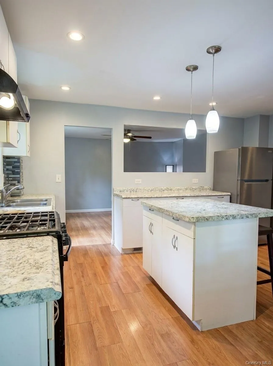 8 Carl Place, Cornwall, NY, 3 Bedrooms Bedrooms, 6 Rooms Rooms,1 BathroomBathrooms,Residential Lease,For Rent,Carl,0,1020916 8 Carl Place, Cornwall, NY, 3 Bedrooms Bedrooms, 6 Rooms Rooms,1 BathroomBathrooms,Residential Lease,For Rent,Carl,0,1020916