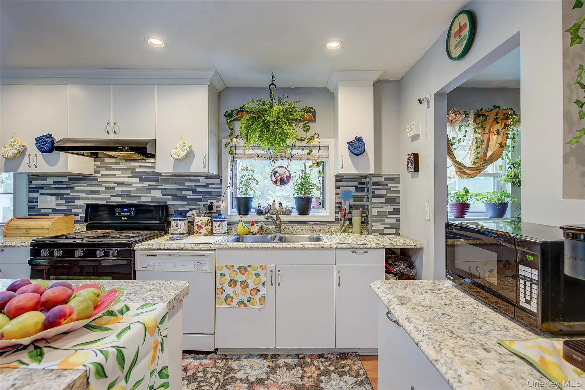 8 Carl Place, Cornwall, NY, 3 Bedrooms Bedrooms, 6 Rooms Rooms,1 BathroomBathrooms,Residential Lease,For Rent,Carl,0,1020916 8 Carl Place, Cornwall, NY, 3 Bedrooms Bedrooms, 6 Rooms Rooms,1 BathroomBathrooms,Residential Lease,For Rent,Carl,0,1020916
