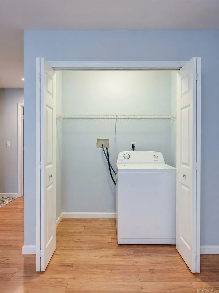8 Carl Place, Cornwall, NY, 3 Bedrooms Bedrooms, 6 Rooms Rooms,1 BathroomBathrooms,Residential Lease,For Rent,Carl,0,1020916 8 Carl Place, Cornwall, NY, 3 Bedrooms Bedrooms, 6 Rooms Rooms,1 BathroomBathrooms,Residential Lease,For Rent,Carl,0,1020916
