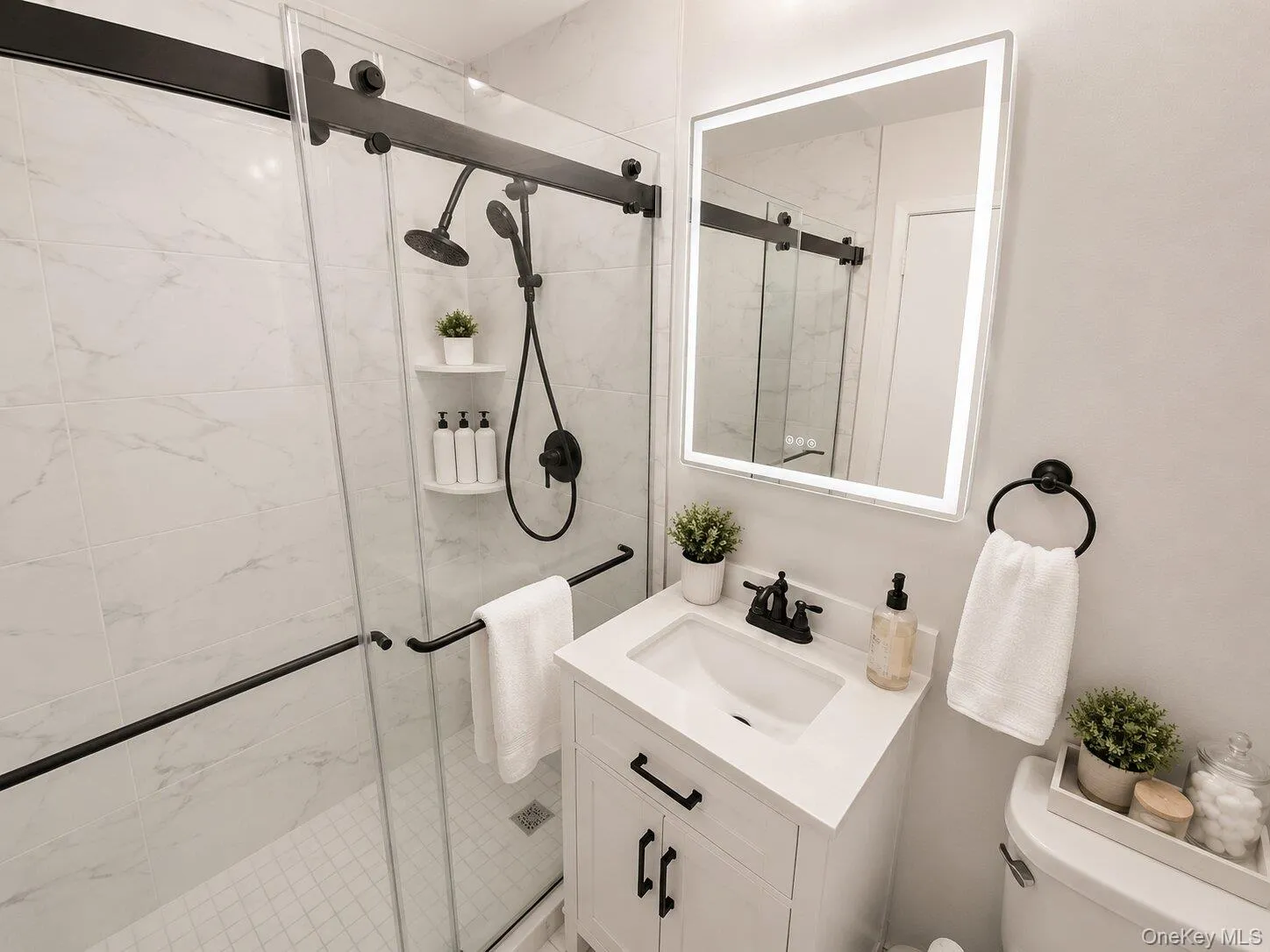 26910 Grand Central Parkway, New York, NY, 3 Rooms Rooms,1 BathroomBathrooms,Residential,For Rent,Grand Central,0,1020917 26910 Grand Central Parkway, New York, NY, 3 Rooms Rooms,1 BathroomBathrooms,Residential,For Rent,Grand Central,0,1020917