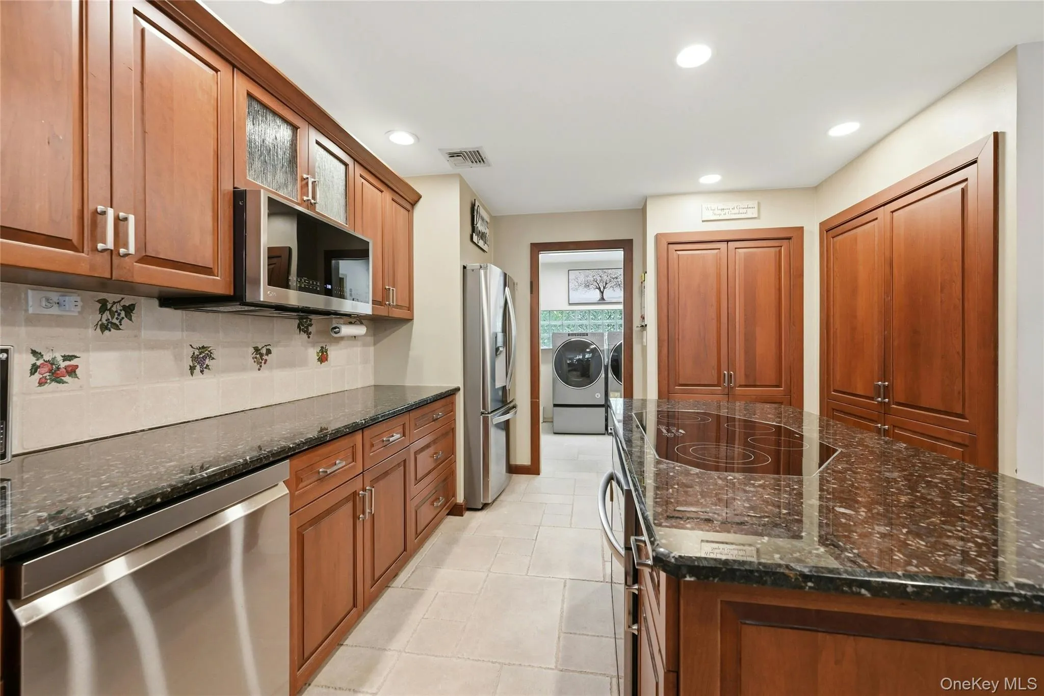 18 Nicole Court, Brookhaven, NY, 3 Bedrooms Bedrooms, 7 Rooms Rooms,2 BathroomsBathrooms,Residential,For Rent,Nicole,0,1020918 18 Nicole Court, Brookhaven, NY, 3 Bedrooms Bedrooms, 7 Rooms Rooms,2 BathroomsBathrooms,Residential,For Rent,Nicole,0,1020918