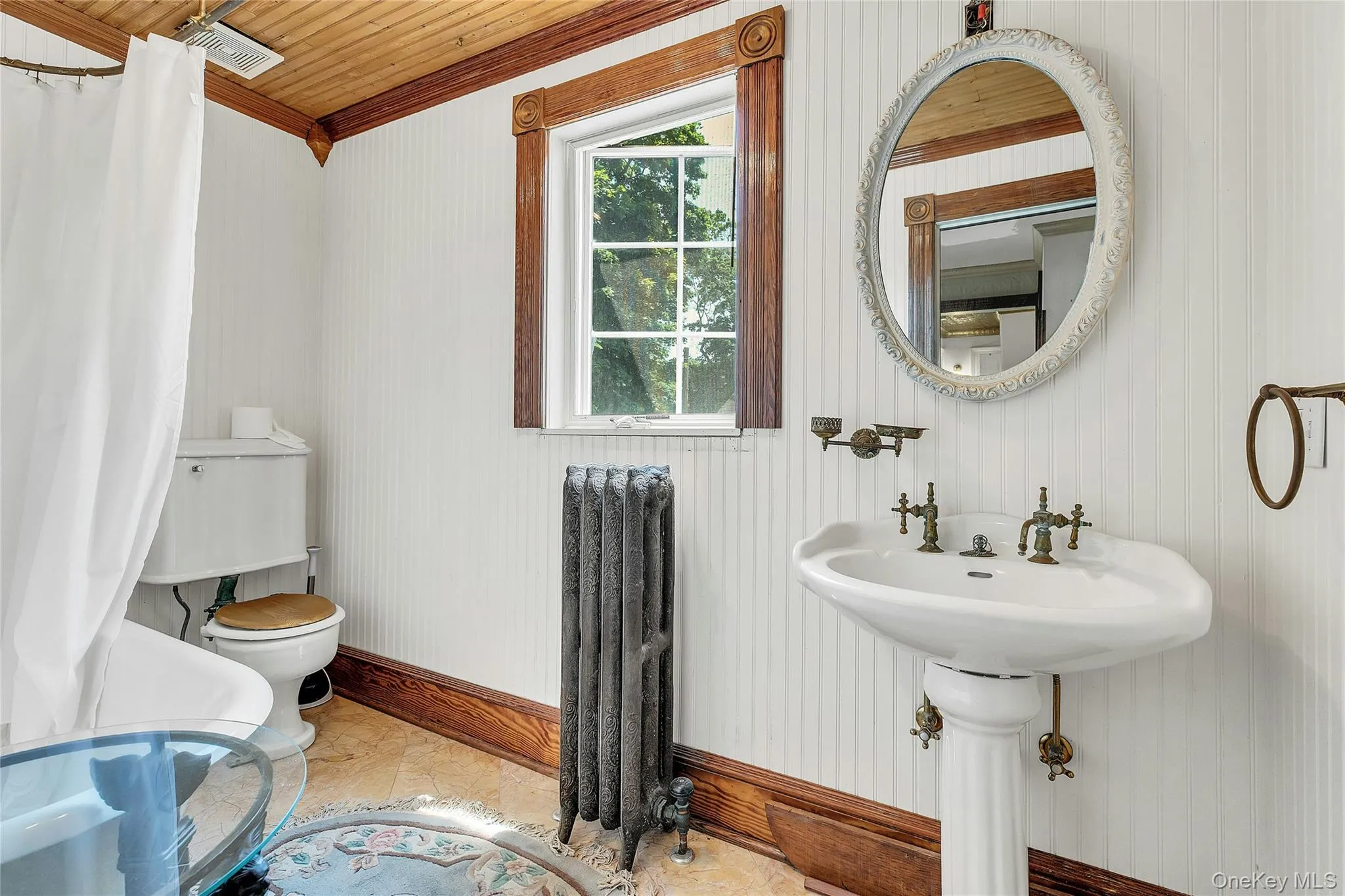 430 Montauk Highway, Brookhaven, NY, 5 Bedrooms Bedrooms, 11 Rooms Rooms,3 BathroomsBathrooms,Residential,For Rent,Montauk,0,1020923 430 Montauk Highway, Brookhaven, NY, 5 Bedrooms Bedrooms, 11 Rooms Rooms,3 BathroomsBathrooms,Residential,For Rent,Montauk,0,1020923