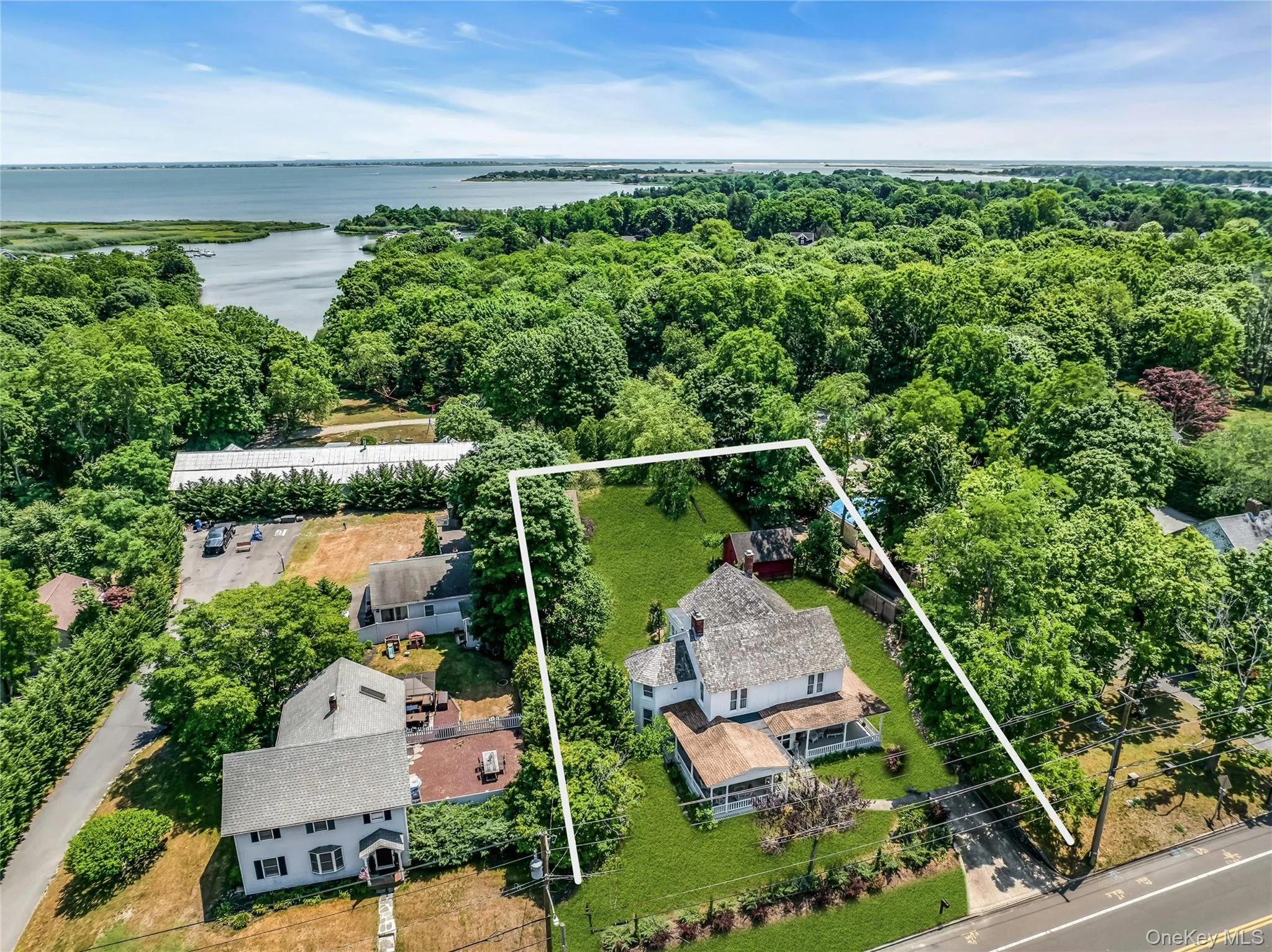 430 Montauk Highway, Brookhaven, NY, 5 Bedrooms Bedrooms, 11 Rooms Rooms,3 BathroomsBathrooms,Residential,For Rent,Montauk,0,1020923 430 Montauk Highway, Brookhaven, NY, 5 Bedrooms Bedrooms, 11 Rooms Rooms,3 BathroomsBathrooms,Residential,For Rent,Montauk,0,1020923