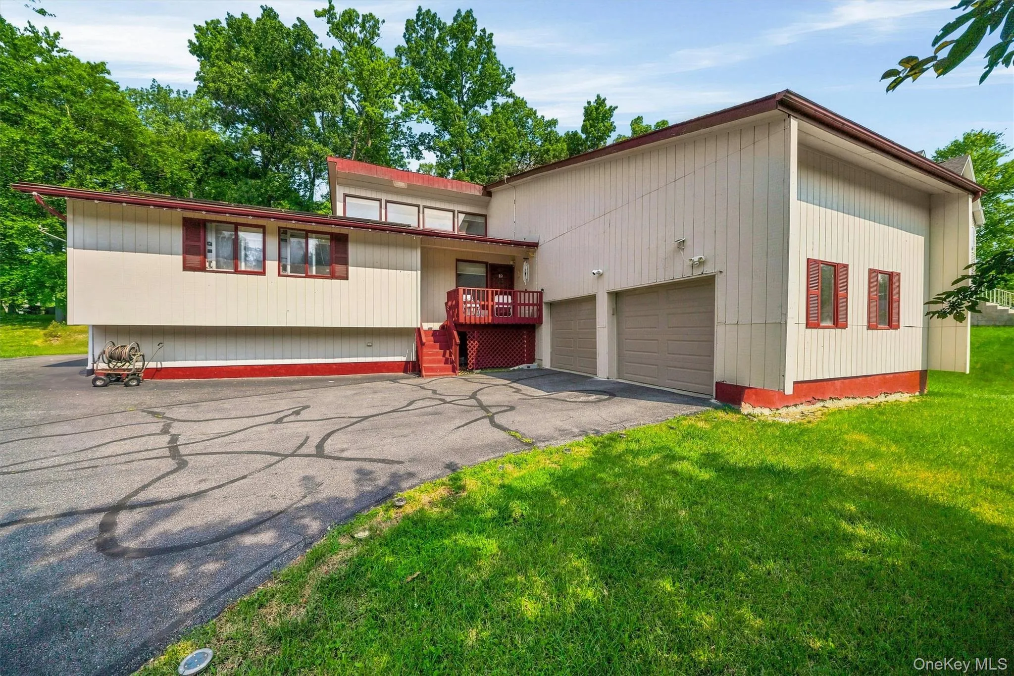 19 Davidge Road, Middletown, NY, 4 Bedrooms Bedrooms, 10 Rooms Rooms,3 BathroomsBathrooms,Residential,For Rent,Davidge,0,1020924 19 Davidge Road, Middletown, NY, 4 Bedrooms Bedrooms, 10 Rooms Rooms,3 BathroomsBathrooms,Residential,For Rent,Davidge,0,1020924