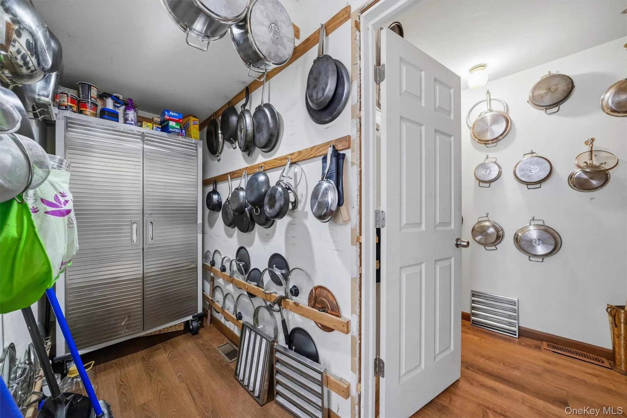 19 Davidge Road, Middletown, NY, 4 Bedrooms Bedrooms, 10 Rooms Rooms,3 BathroomsBathrooms,Residential,For Rent,Davidge,0,1020924 19 Davidge Road, Middletown, NY, 4 Bedrooms Bedrooms, 10 Rooms Rooms,3 BathroomsBathrooms,Residential,For Rent,Davidge,0,1020924