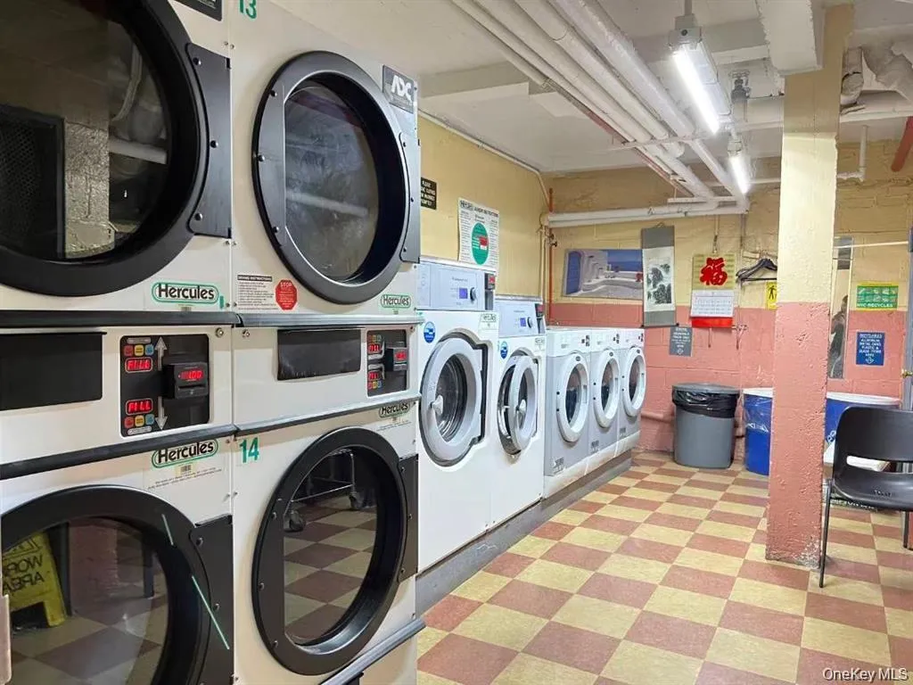 38-15 149 Street, New York, NY, 1 Bedroom Bedrooms, 4 Rooms Rooms,1 BathroomBathrooms,Residential,For Rent,149,0,1020925 38-15 149 Street, New York, NY, 1 Bedroom Bedrooms, 4 Rooms Rooms,1 BathroomBathrooms,Residential,For Rent,149,0,1020925