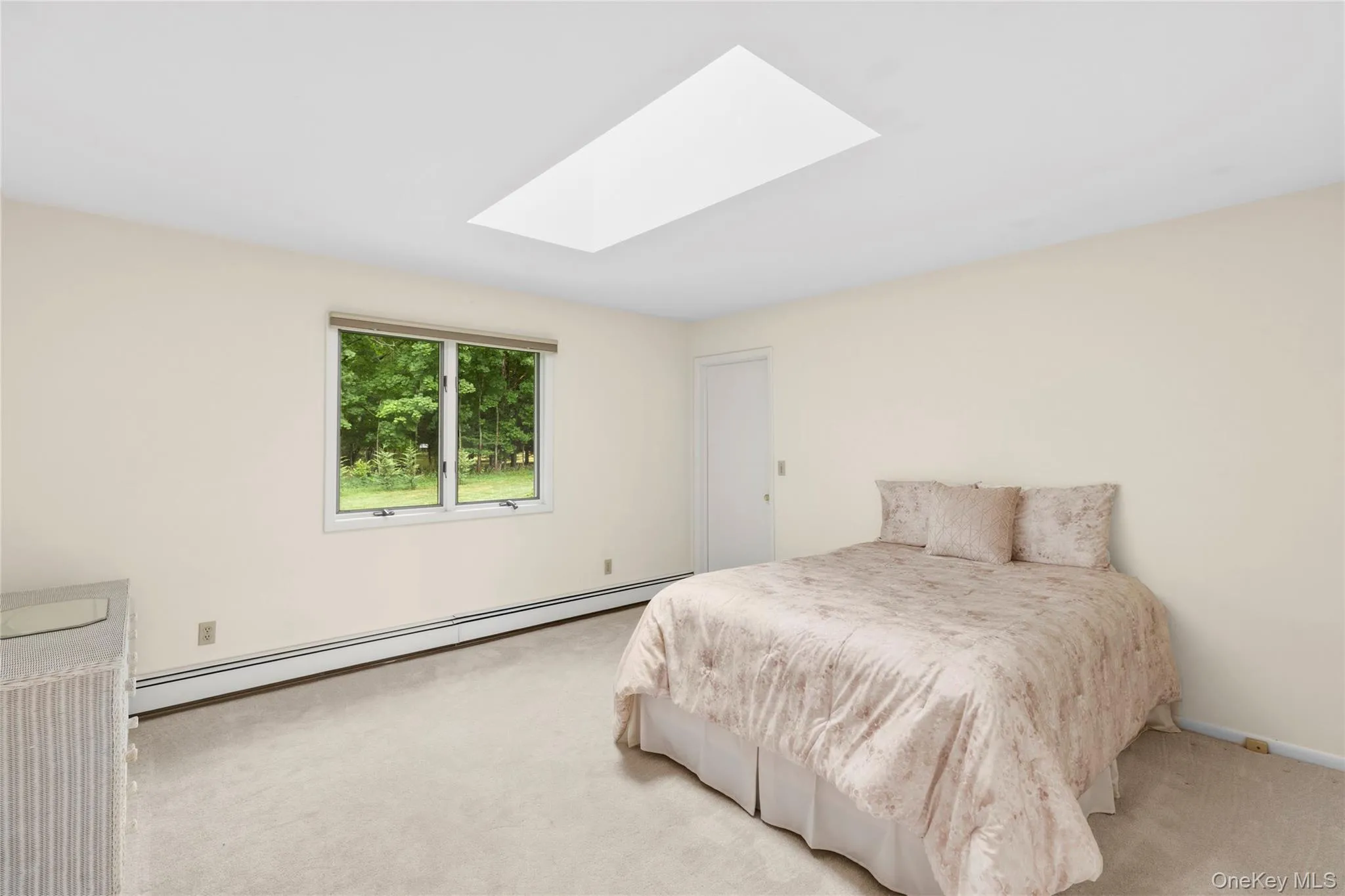 2725 Skunk Lane, Southold, NY, 3 Bedrooms Bedrooms, 7 Rooms Rooms,2 BathroomsBathrooms,Residential,For Rent,Skunk,0,1020932 2725 Skunk Lane, Southold, NY, 3 Bedrooms Bedrooms, 7 Rooms Rooms,2 BathroomsBathrooms,Residential,For Rent,Skunk,0,1020932